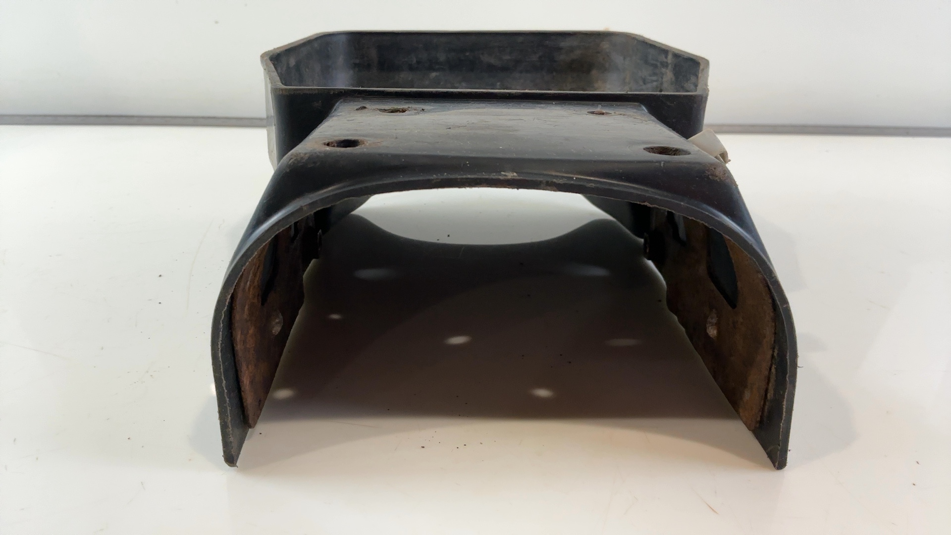 Honda Nighthawk 750 CB750 750cc Rear Inner Fender 1991-2003 OEM 80106-MW3-670 - Image 6
