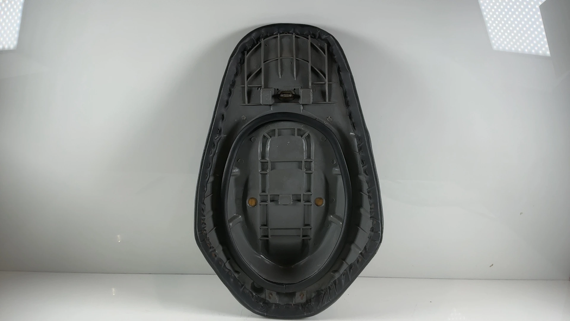 Adly Jet 50 50cc Scooter Seat Assembly 2007-2010 OEM 51200-155-000 - Image 2
