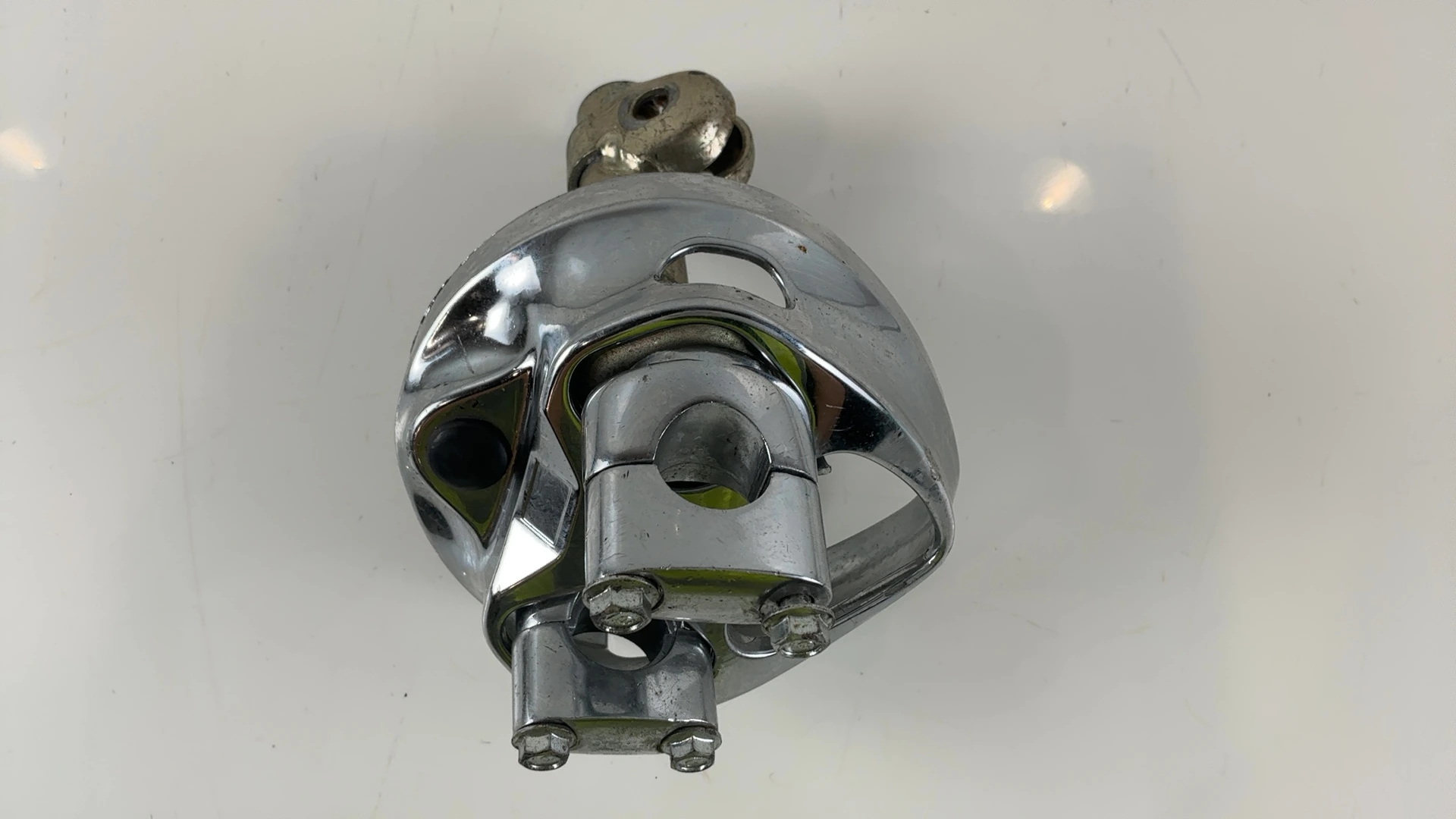 Yamaha Vino YJ50 50cc Steering Base Mount Post 2001-2005 OEM 5AU-23461-00-00 - Image 4
