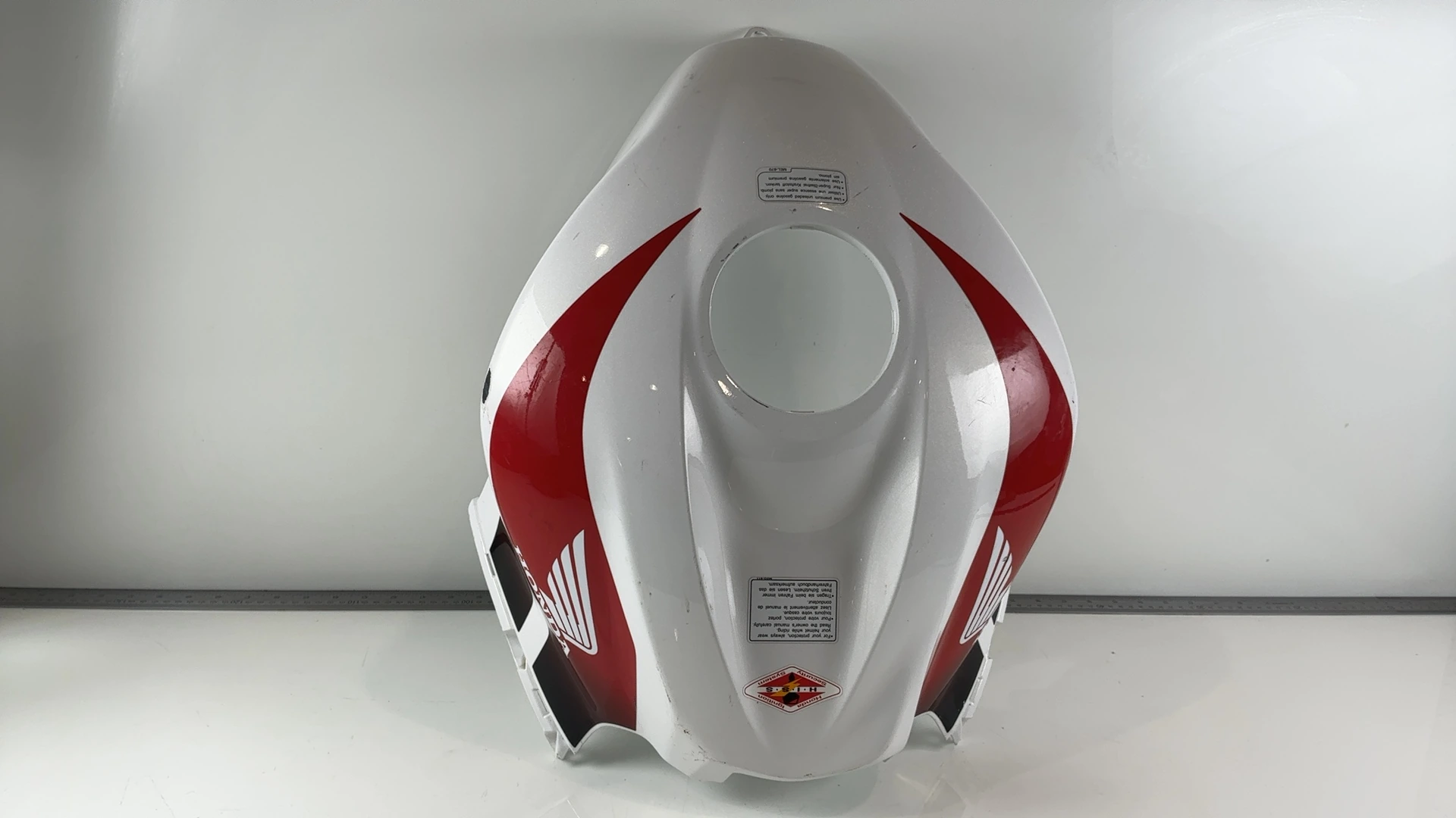 Honda CBR600RR PC40 600cc Fuel Tank Cover 2007-2012 OEM 83150-MFJ-A40 - Image 5