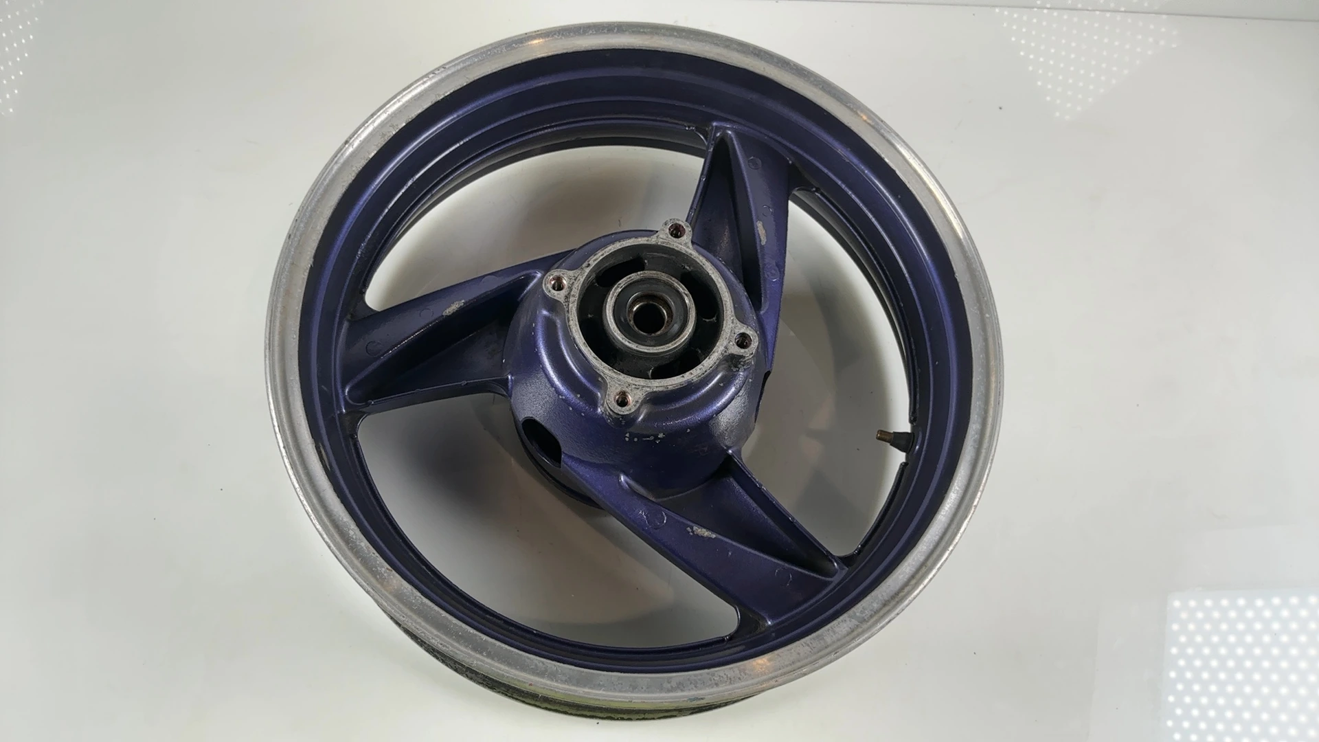 Kawasaki ZZR600 ZX600E 600cc Rear Wheel Rim 1993-2004 OEM 41073-1521-GE - Image 9