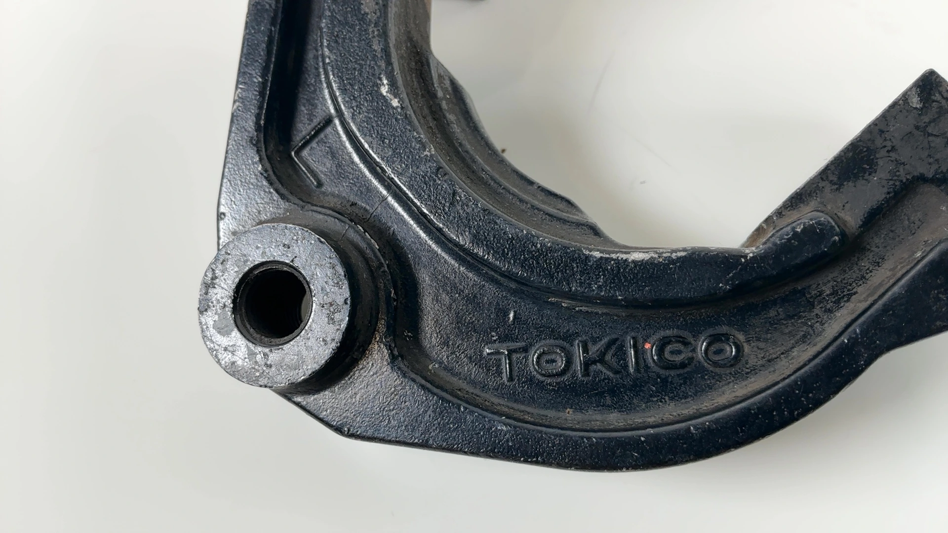 Kawasaki KZ1000P Front Left Brake Caliper Bracket 1982-2005 OEM  43044-1064 - Image 6
