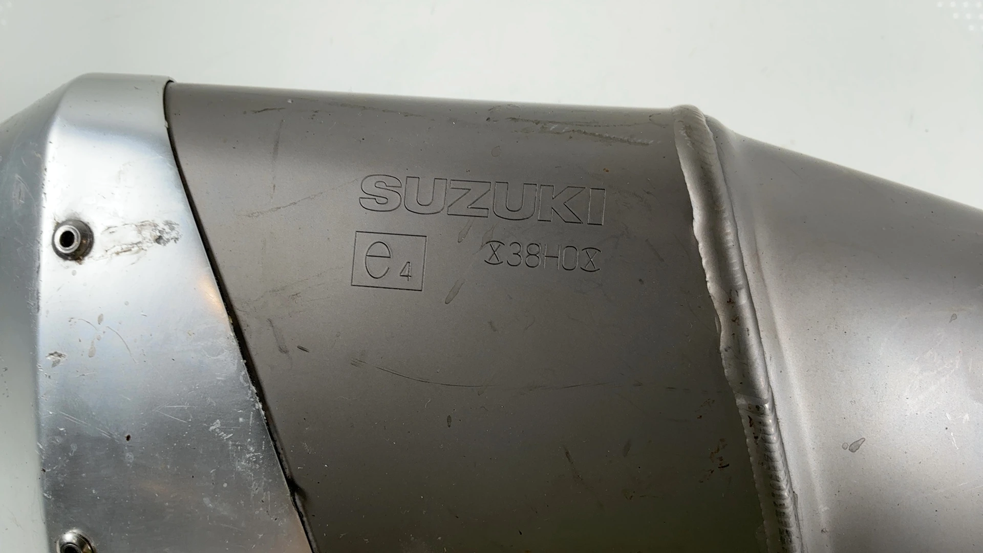 Suzuki GSXR750 GSX-R 750 750cc Exhaust Muffler 2008-2010 OEM 14310-38H00 38H0 - Image 3
