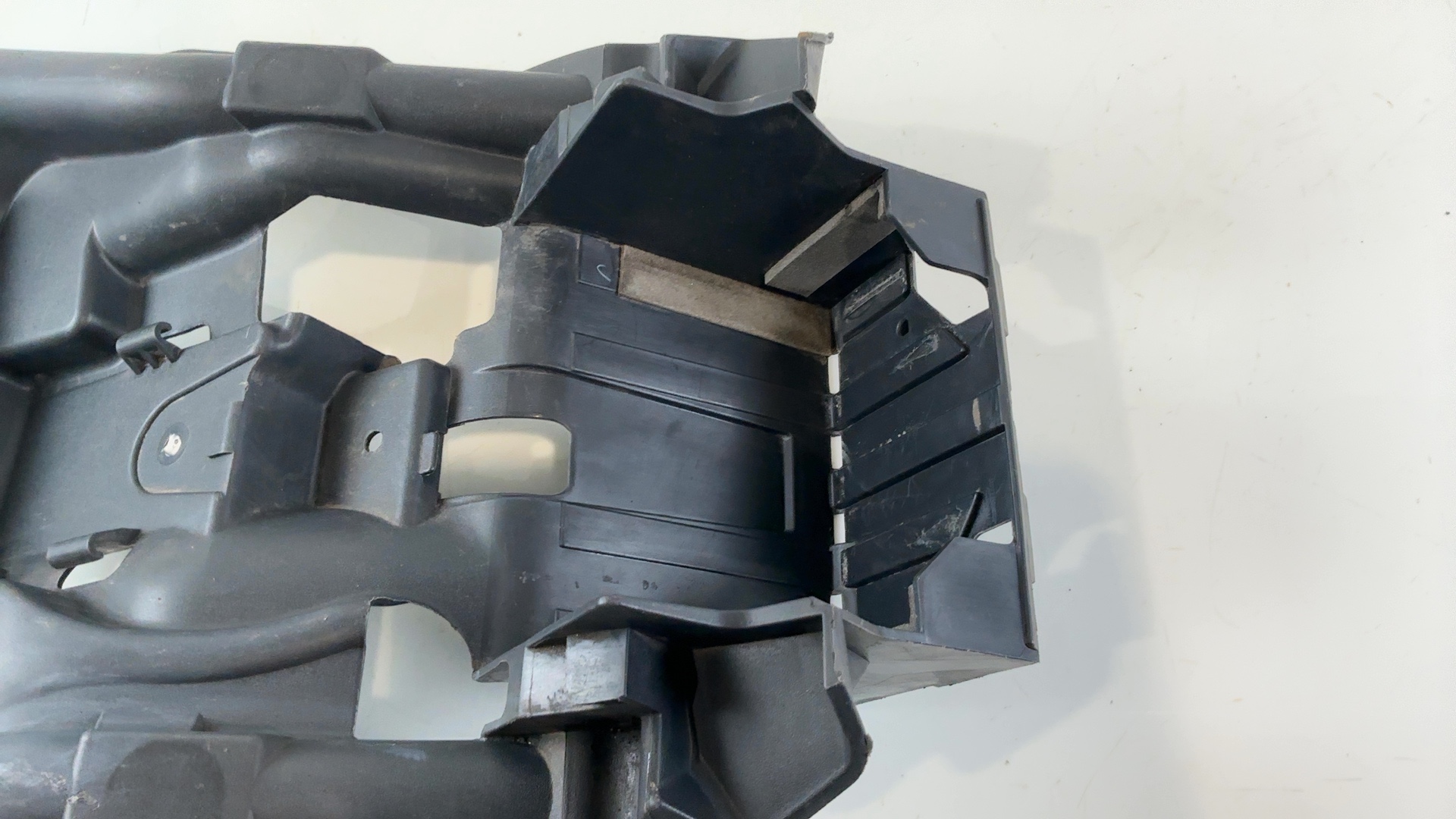 Suzuki Burgman AN650 650cc Battery Box Case Tray 2003-2012 OEM 92212-10G00 - Image 5