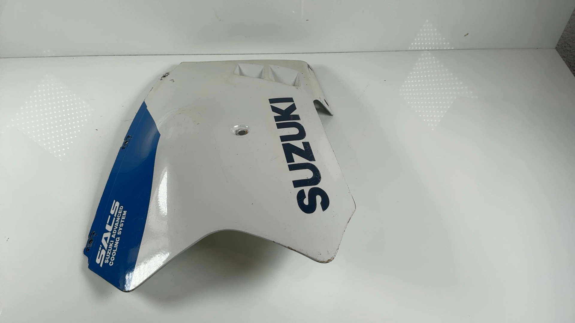 Suzuki GSXR GR77B 750 Right Lower Fairing Cowl Belly Pan 1988-89 OEM 94471-17C0 - Image 3