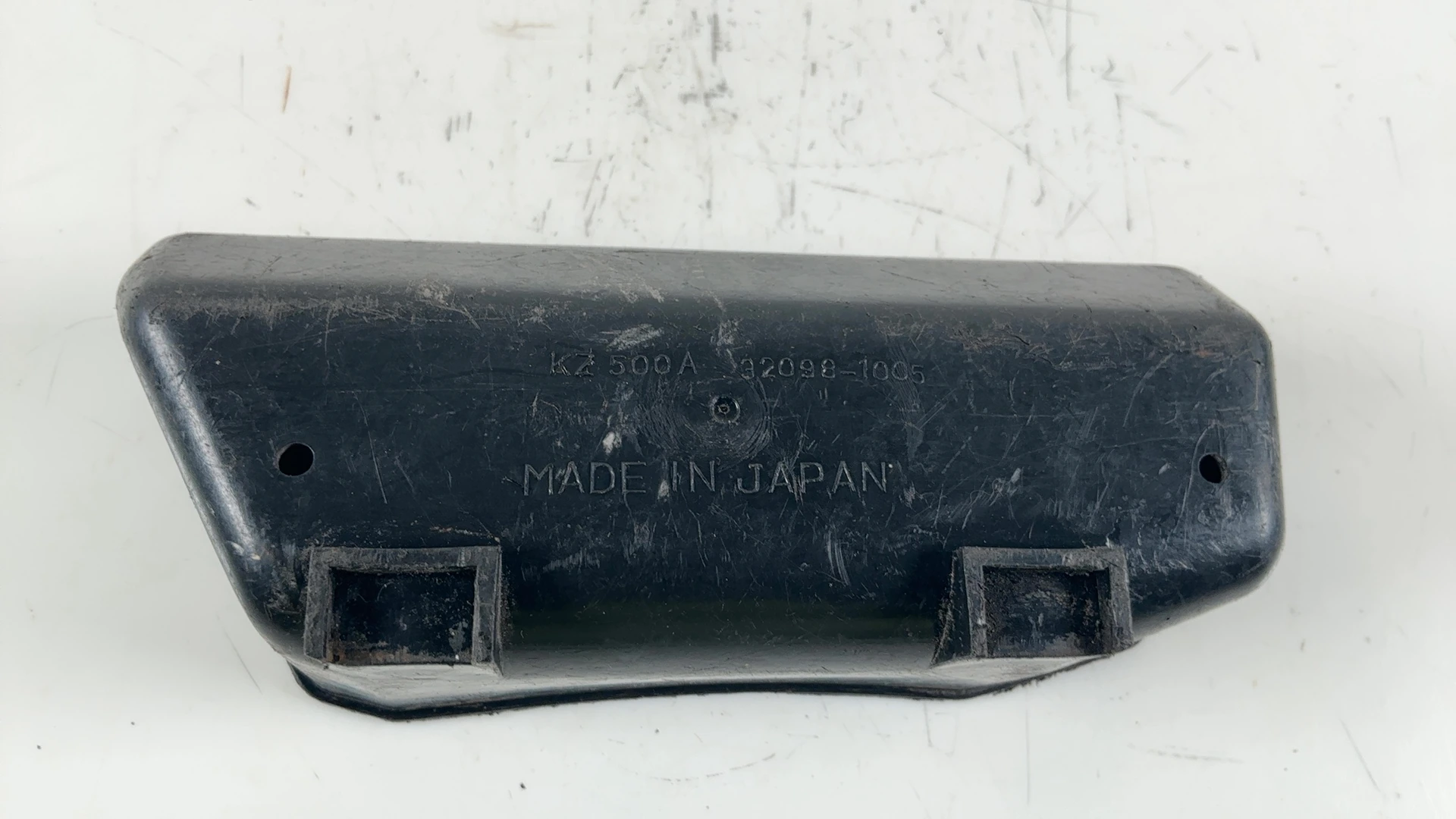 Kawasaki KZ550 KZ550A 550cc Under Seat Tool Box Tray 1980-1983 OEM 32098-1005 - Image 6