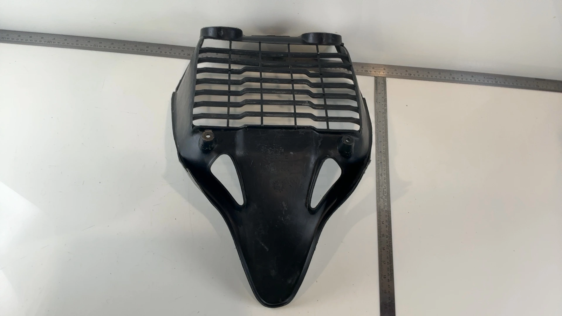 Aprilia RS 125 Extrema 125cc Radiator Fairing Grill 1992-1995 AP8118029 DIS 9392 - Image 3