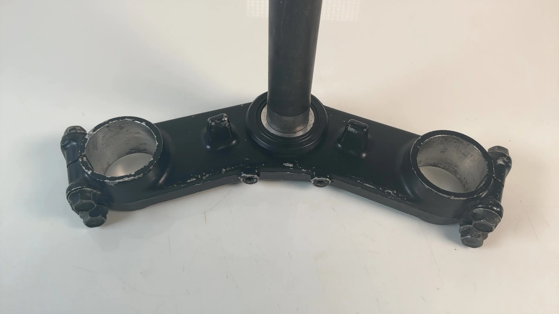 Kawasaki ZRX1100 ZR1100 1100cc Lower Triple Tree Clamp 1997-2001 OEM 44037-1402 - Image 6