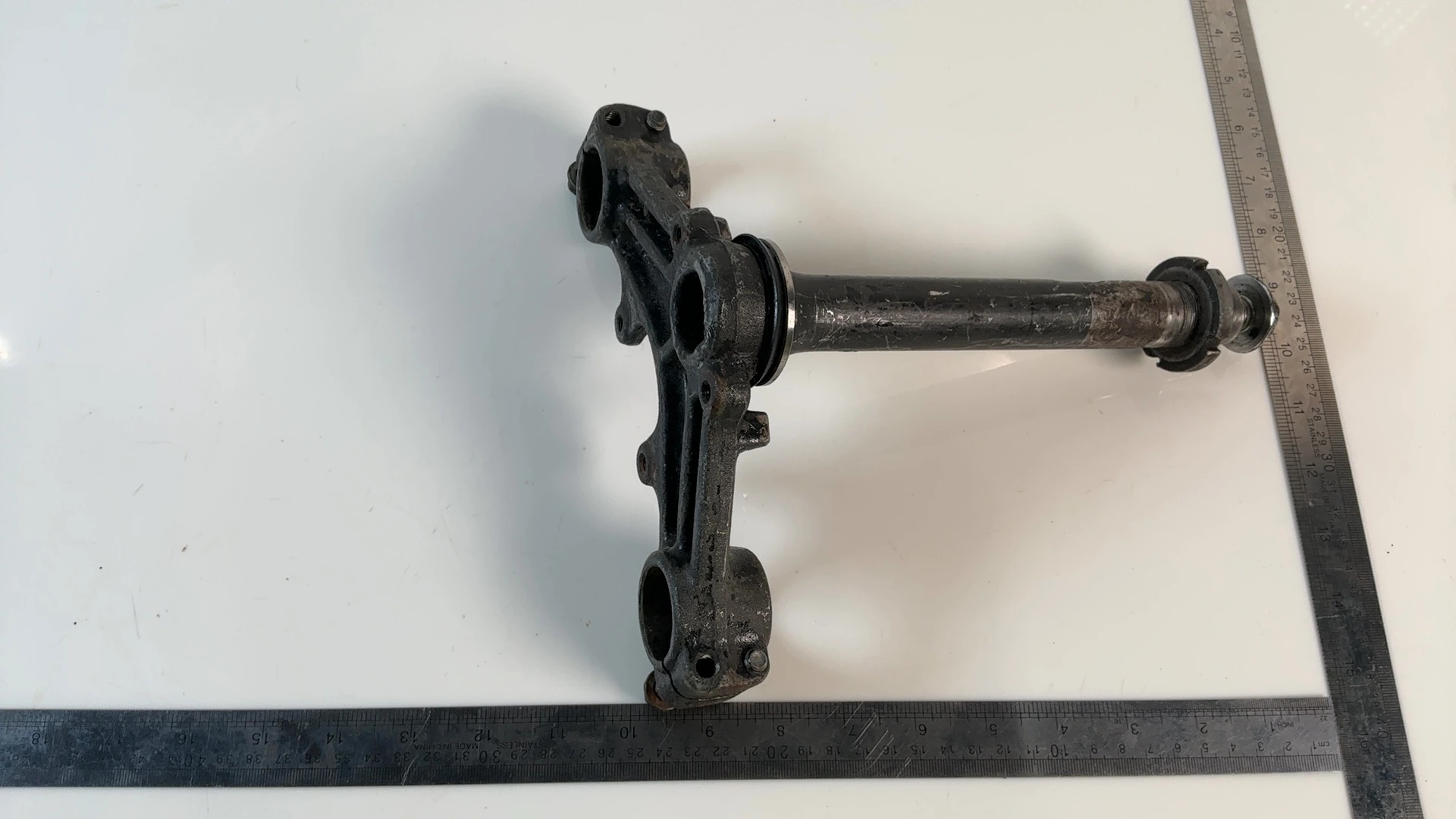 Yamaha DT125 DT 125 125cc Lower Triple Clamp Yoke 1974 1975 OEM 437-23340-00-33 - Image 3