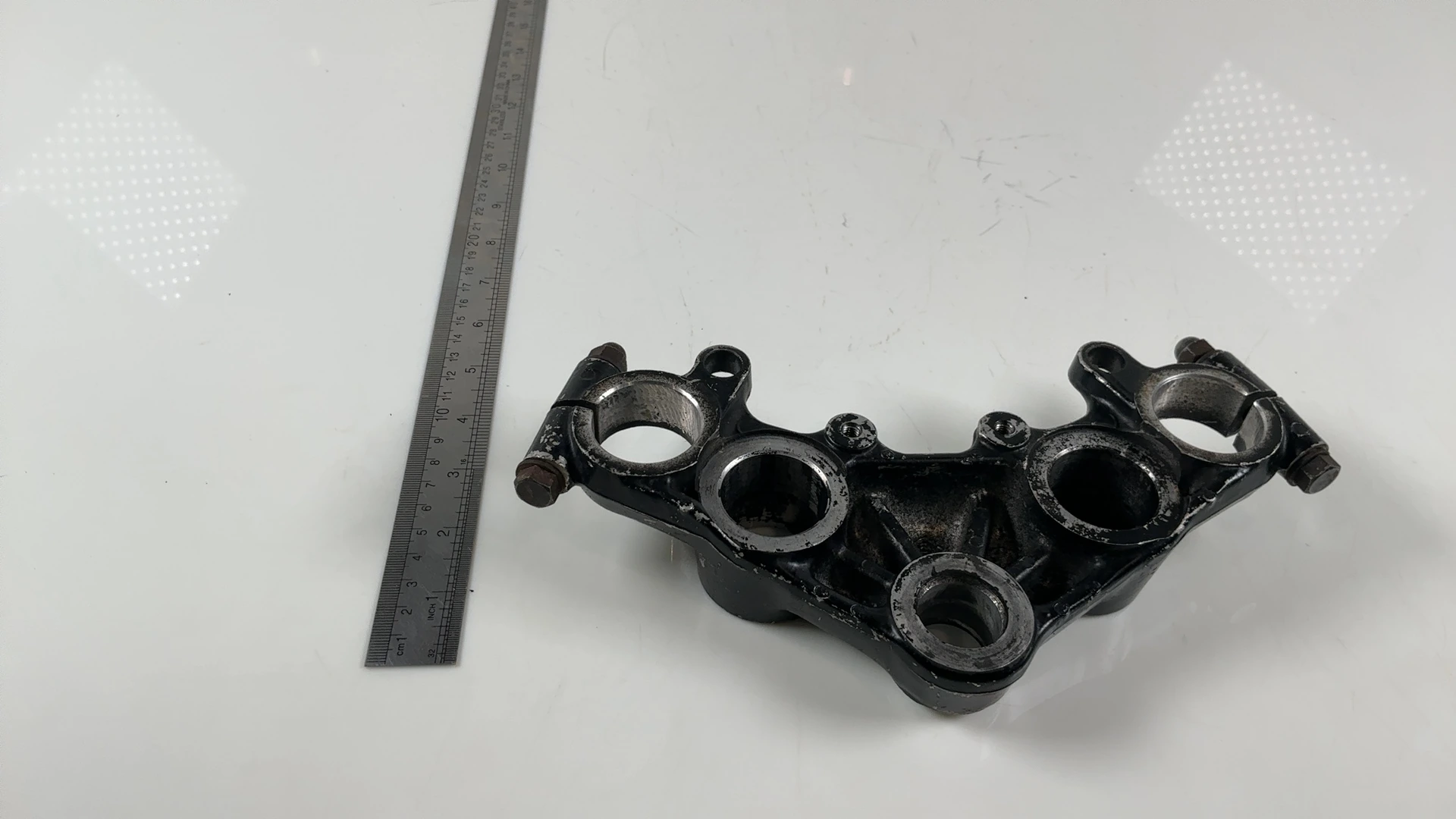 Yamaha XS400 XS400S 400 CC Upper Fork Bridge Yoke 1977-1982 OEM 2L0-23435-00-98 - Image 4