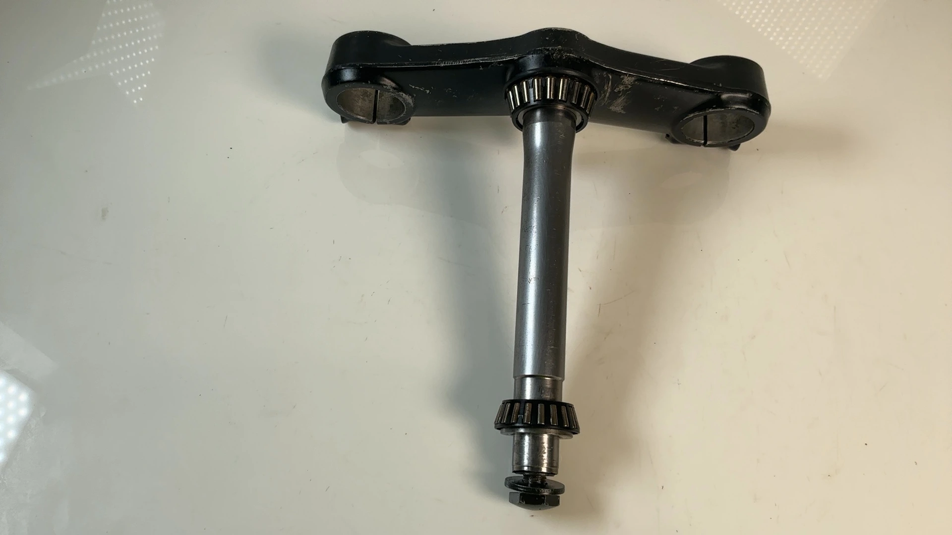 Suzuki GSX1100F GSX 1100 F Katana Lower Fork Bridge 1988-1995 OEM 51410-48B42 - Image 4