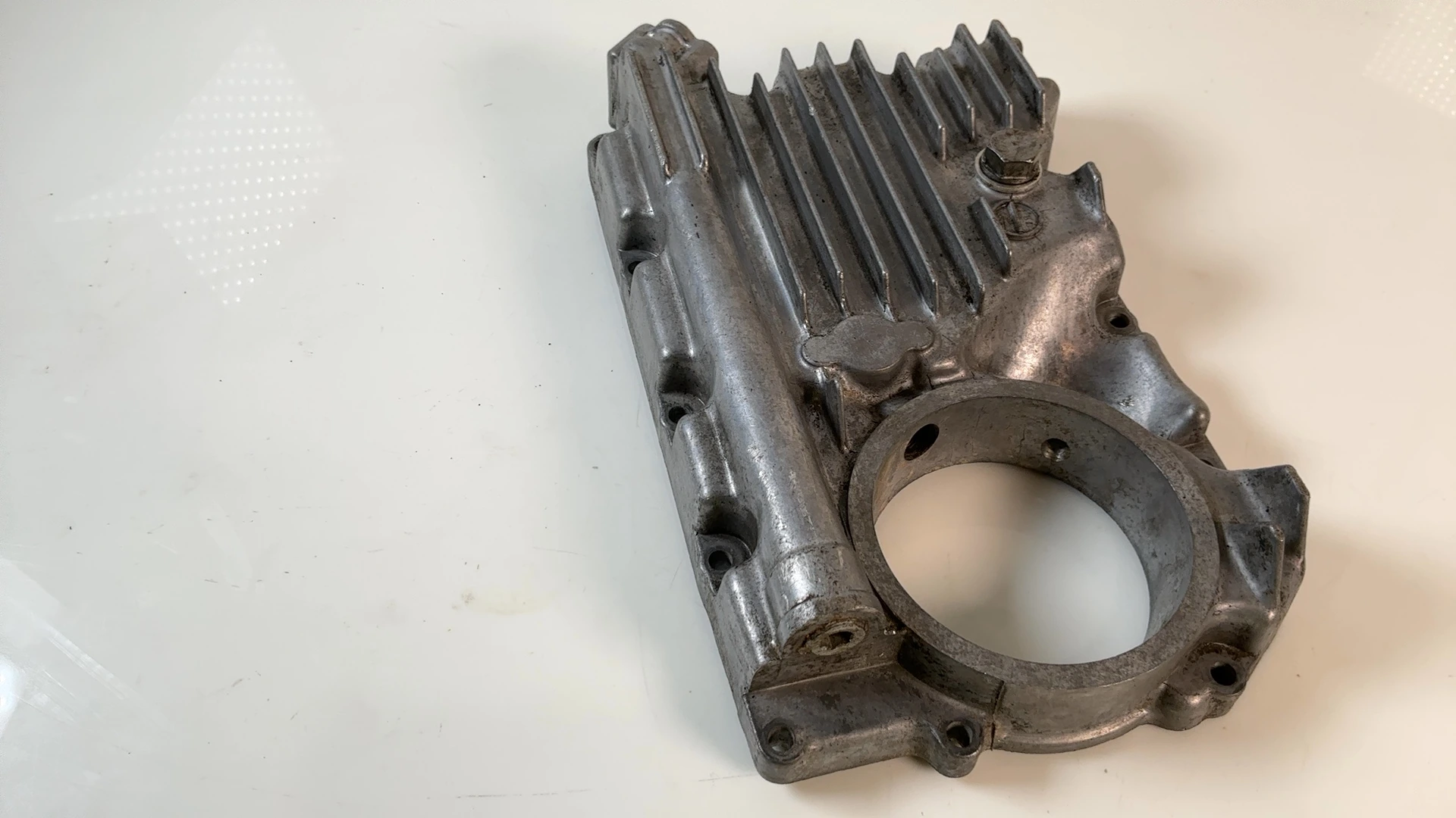 Kawasaki GPz550 KZ550 550cc Engine Oil Sump Pan 1980-1984 OEM 49034-1002 - Image 5