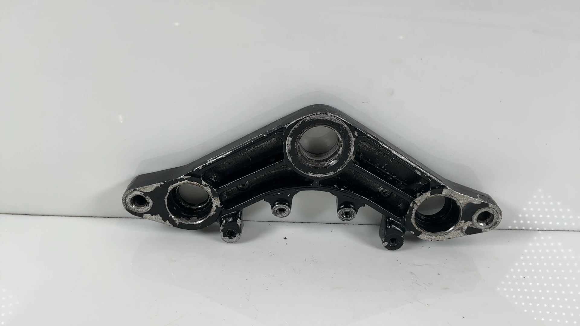 Kawasaki GPZ 305 EX305B 305CC Upper Fork Bridge Yoke 1983-1994 OEM 44039-1066 - Image 1