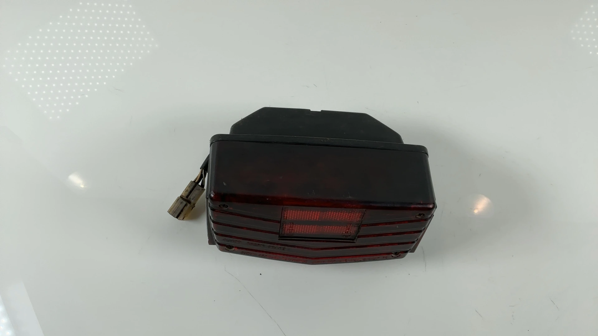 SUZUKI GSX400 1st Gen Tail Light 1980-1982 OEM 35710-32410 - Image 6