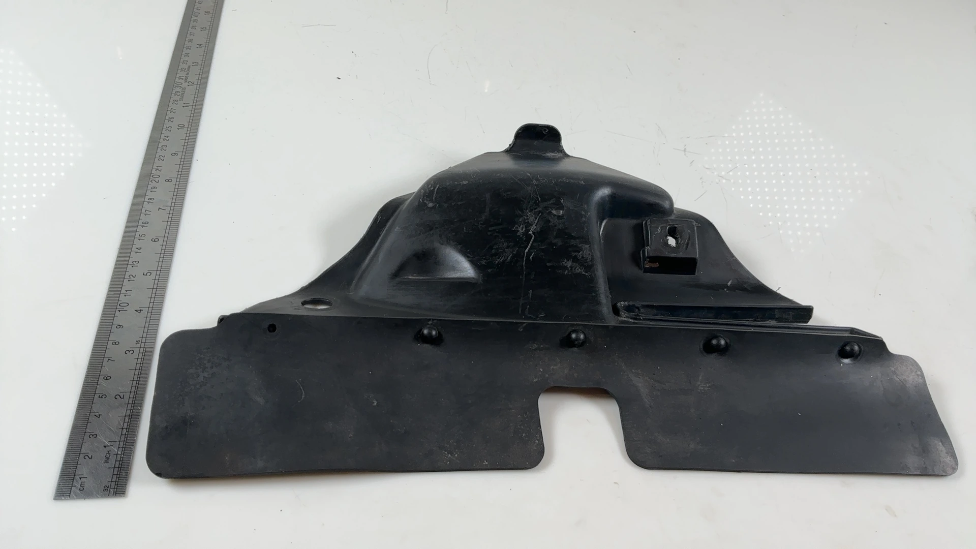 Yamaha FZR600 FZR600R 600CC Radiator Air Guide Shield 1989-1999 OEM 3HE-2137Y-00 - Image 4