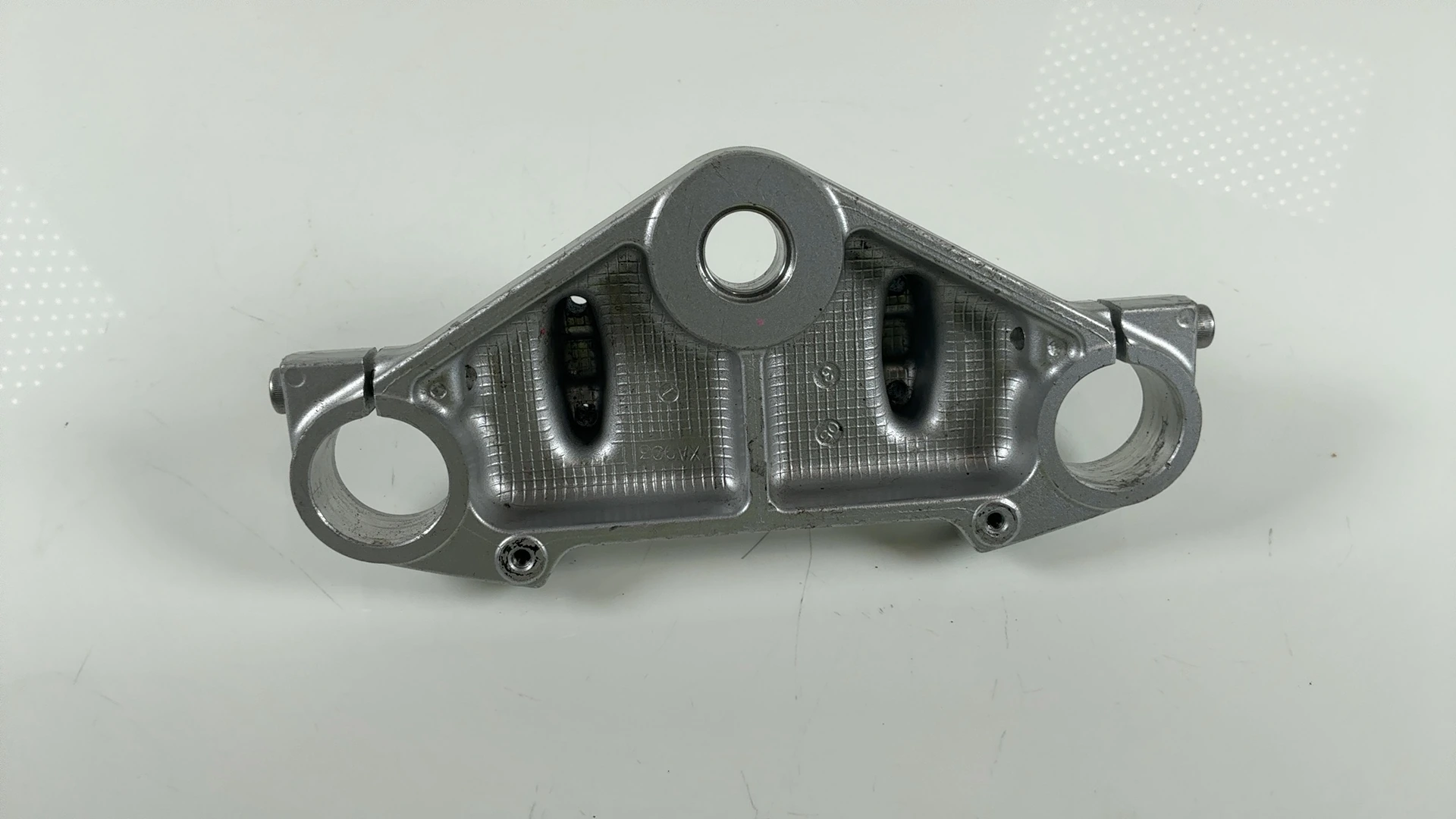 Suzuki Intruder VL125 VL Upper Fork Triple Clamp Bridge 2001-07 OEM 51311-05E00 - Image 5