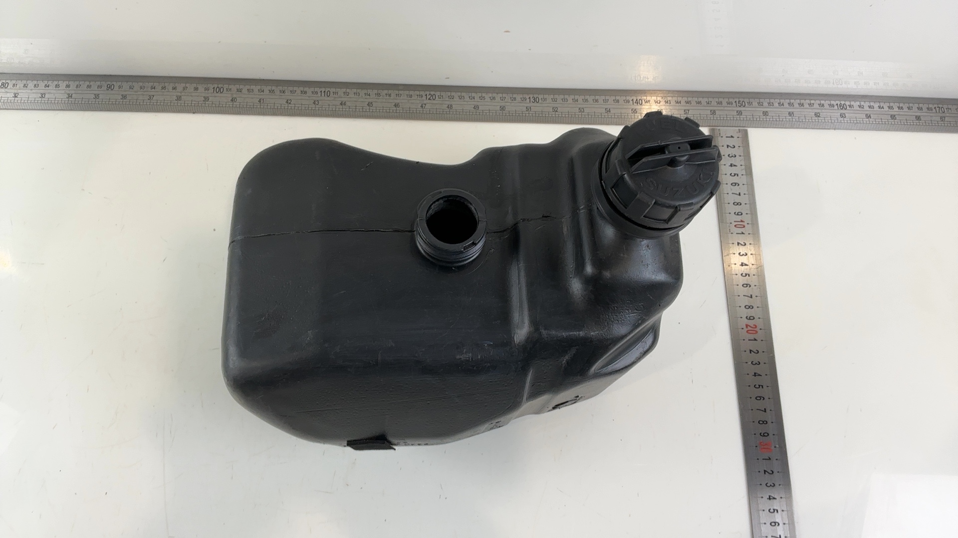 Suzuki Katana AY50 50cc Fuel Tank 1997 2006 OEM 44110-30E00 - Image 3