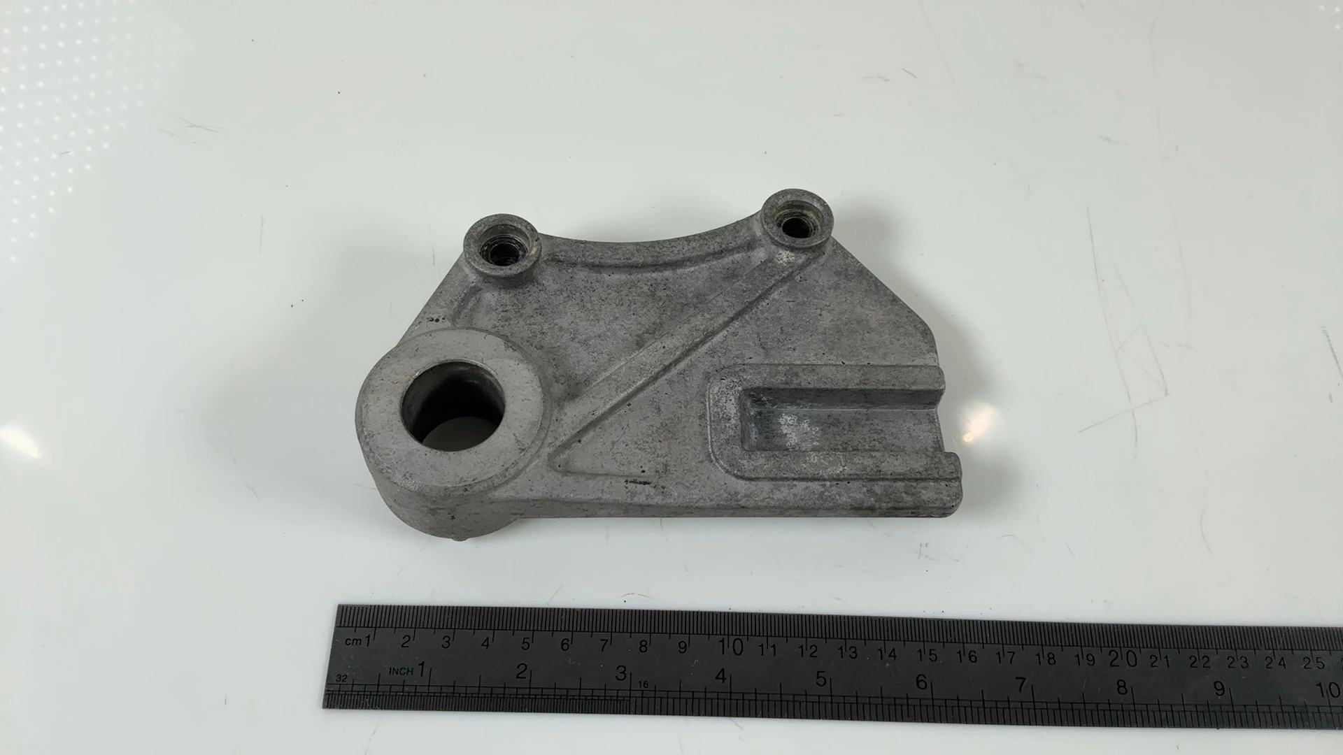 Kawasaki Ninja ZX-9R ZX900B 900cc Rear Brake Caliper Bracket 1994-1997 OEM 43034-1130 - Image 1