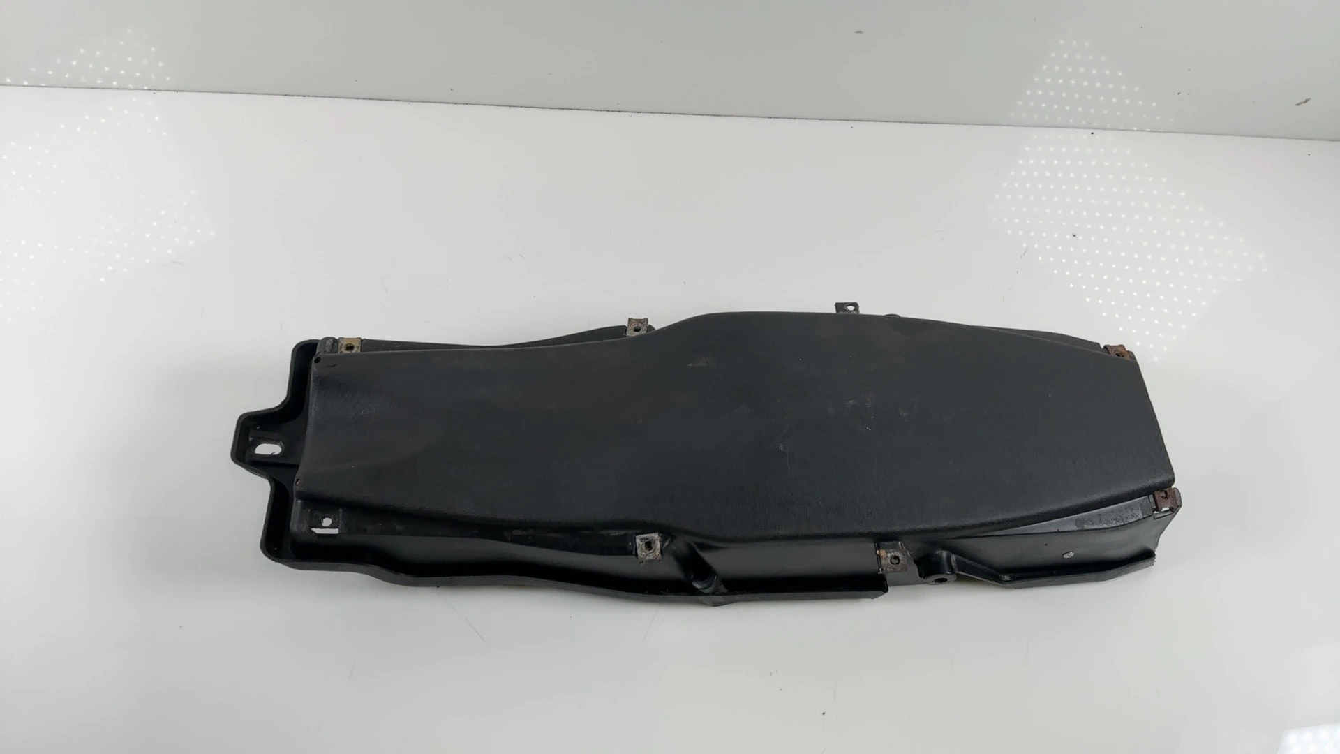 Gilera DNA 50 50cc Under Seat Storage Tray Inner Fender 2000-2006 OEM 575775 - Image 2