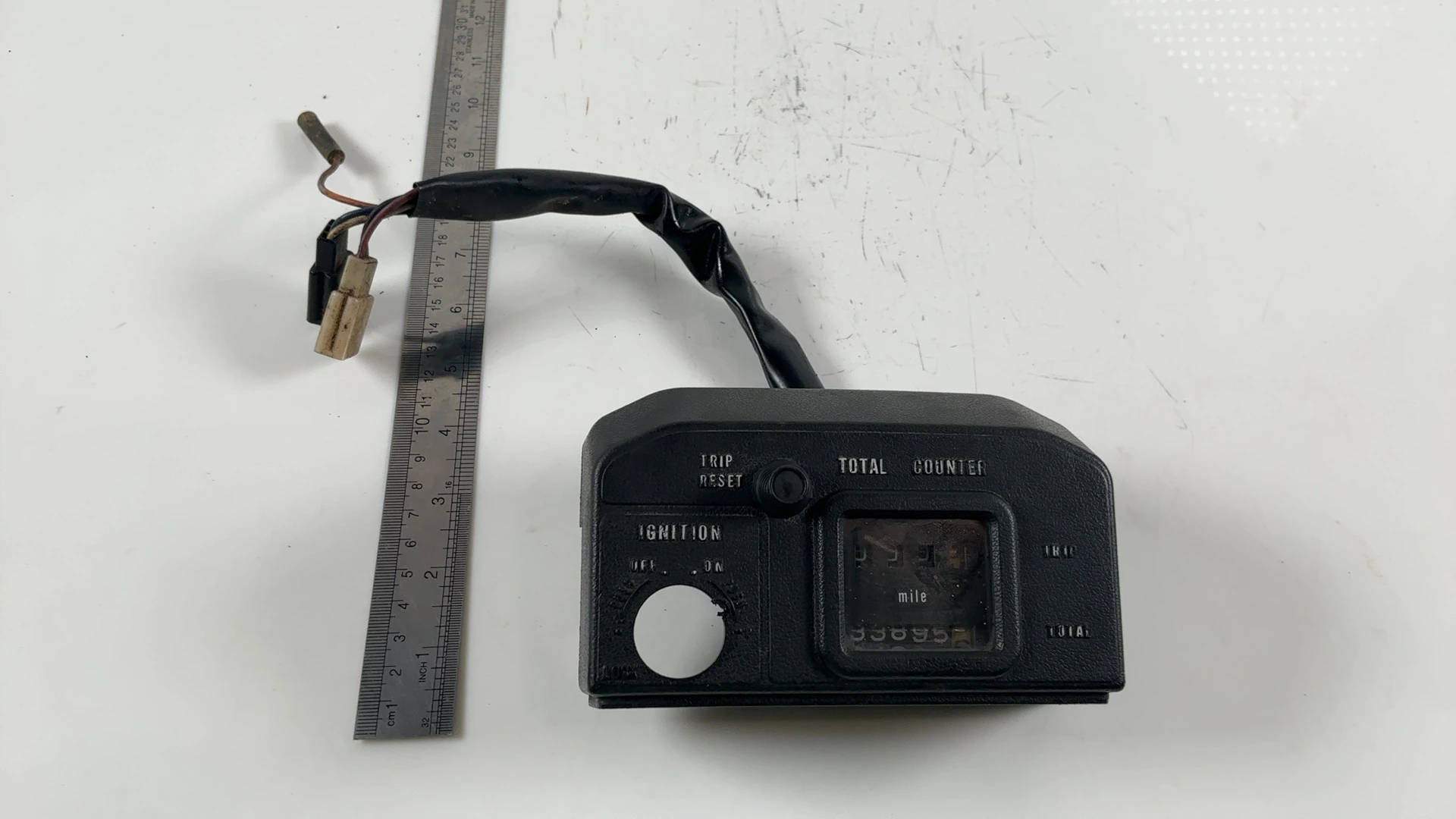 Kawasaki Spectre KZ1100 D1 1100cc Odometer Trip Counter 1981 1982 OEM 28011-1014 - Image 4