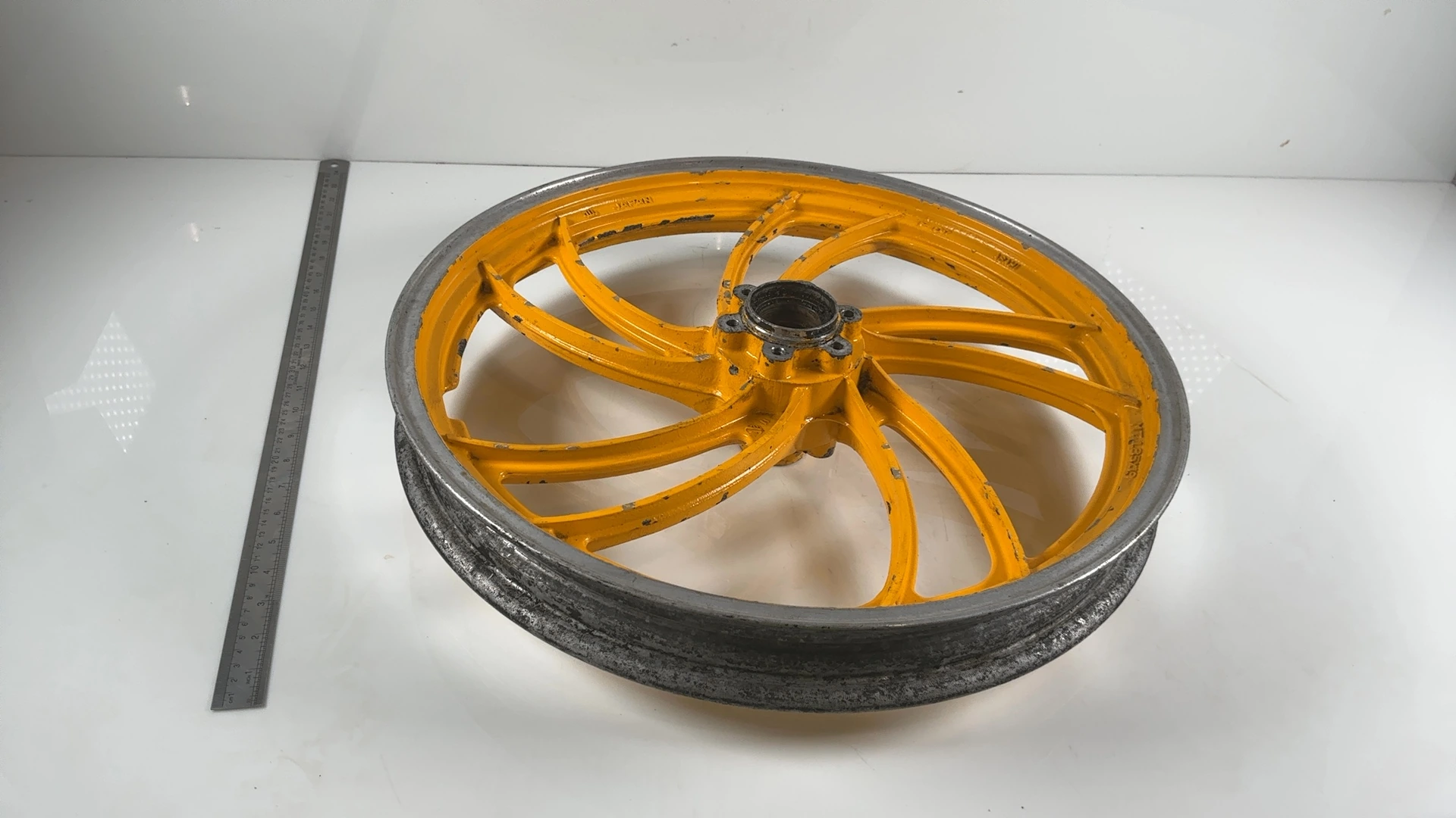 Yamaha Virago XV750 750CC Front Wheel Rim 1982-1983 OEM 4H7-25168-29-98 - Image 4