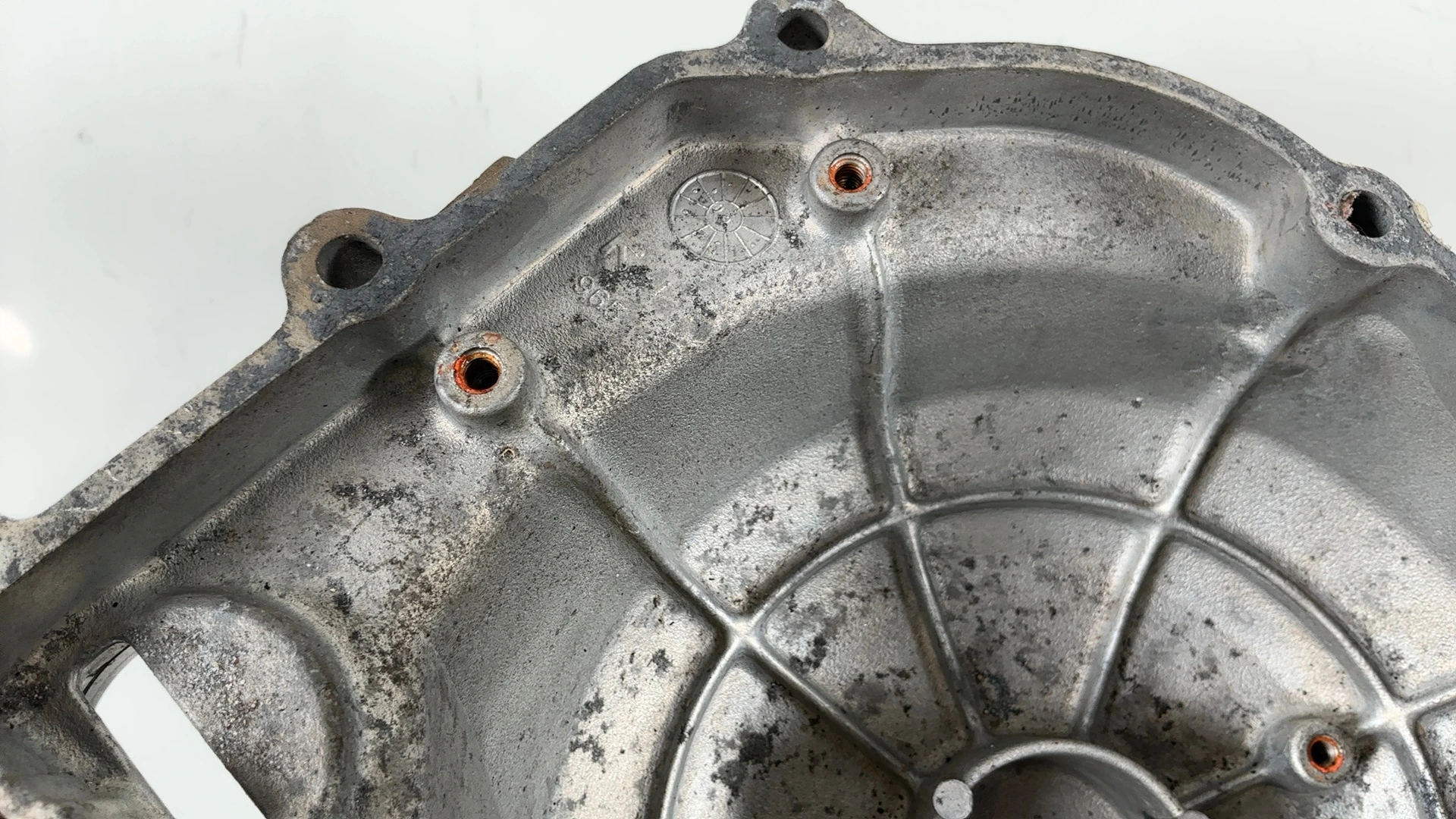 Kawasaki Ninja ZX-6R ZX600 600cc Engine Clutch Cover 1998-2002 OEM 14032-1477 - Image 5
