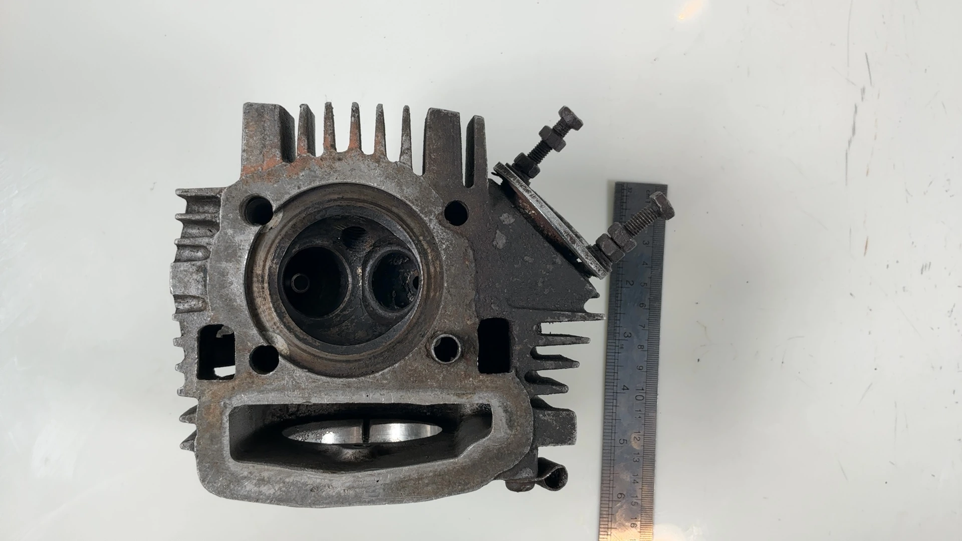 Honda Trail CT90 S90 CL90 90cc Cylinder Head 1964-1979 OEM 12200-028-120 - Image 3