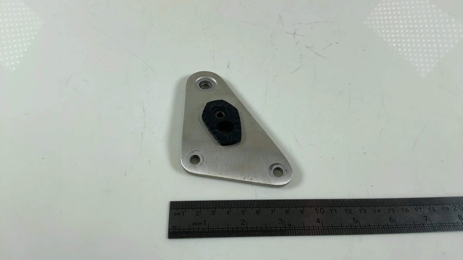 Suzuki Bandit GSF600 600CC Front Right Indicator Bracket 1995-04 OEM 51530-26E00 - Image 5
