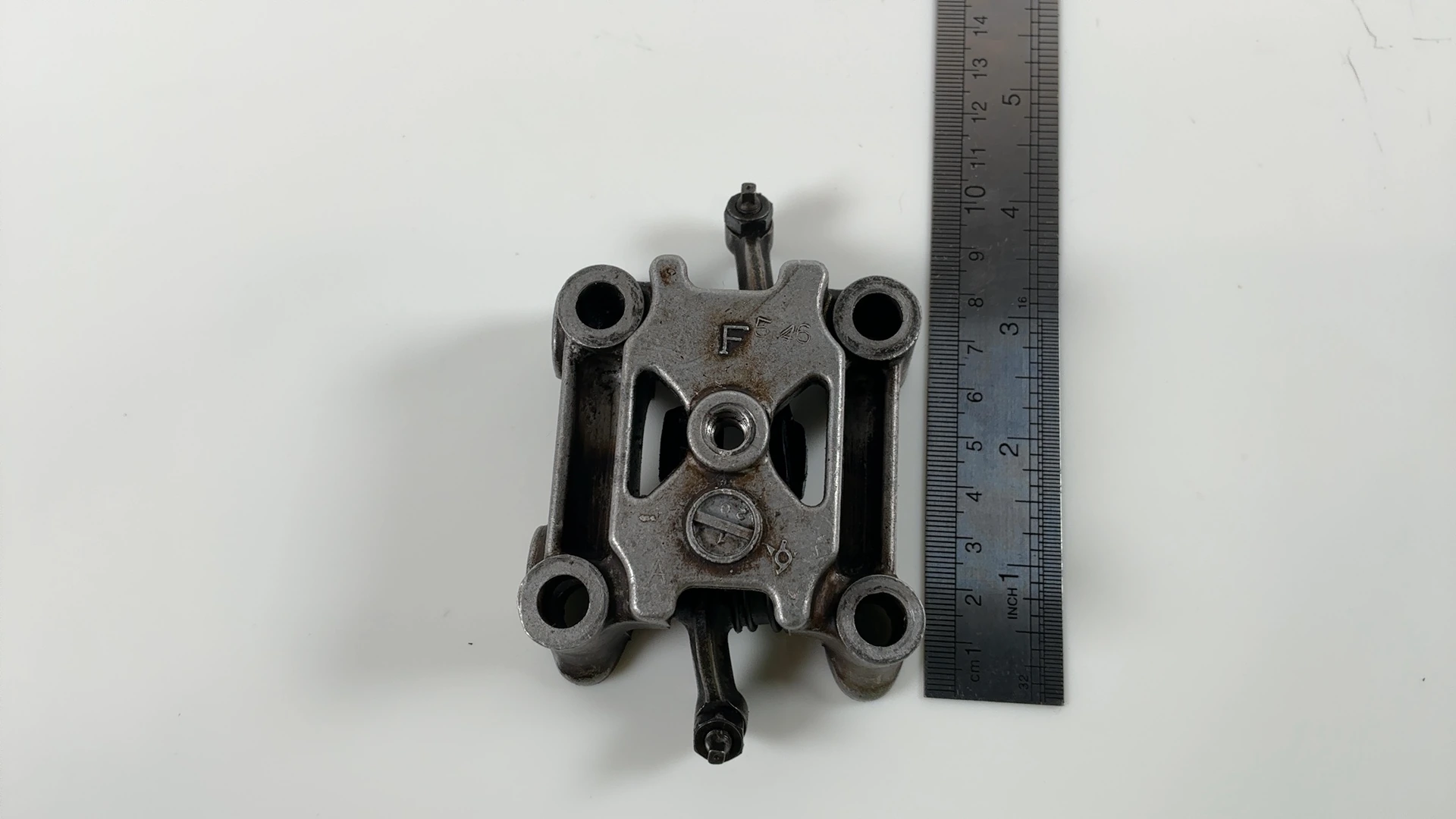 Honda CB125T JC06 125cc Camshaft Holder Rocker Arm Bracket 1978-01 12231-399-010 - Image 3