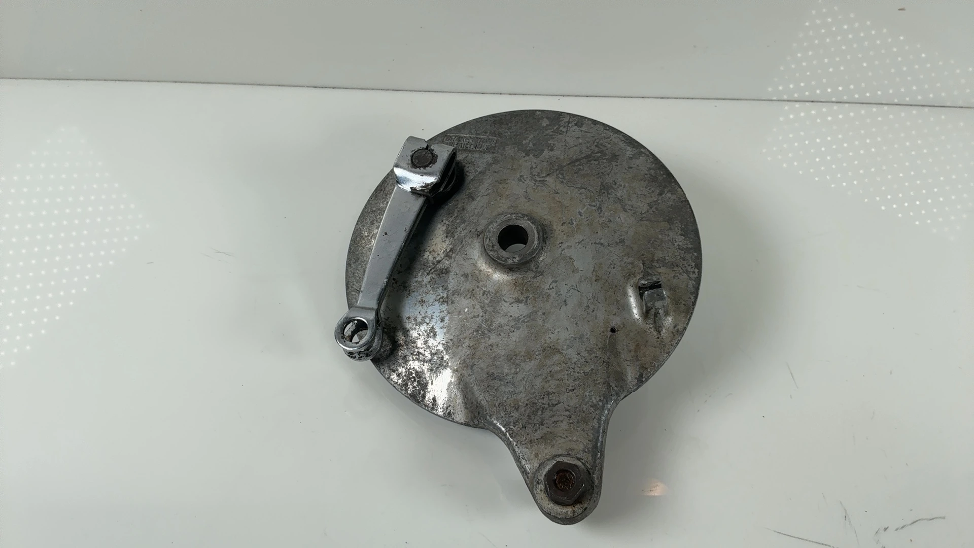Suzuki GT250 Rear Wheel Brake Backing Plate Hub Panel 1973 1974 OEM 64210-11002 - Image 3