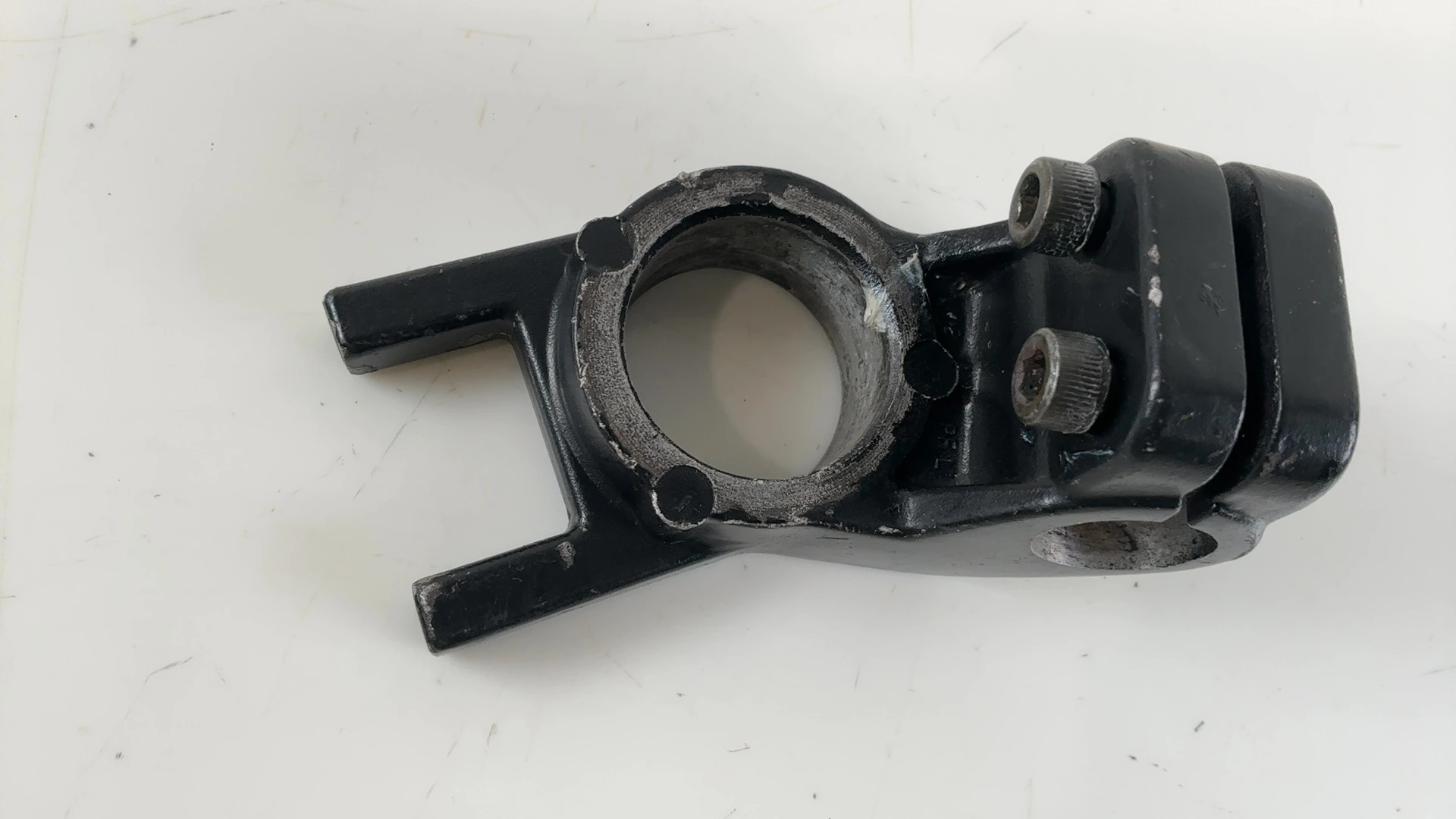 Kawasaki GPz750 ZX750-A 750cc Left Handlebar Holder 1983-1985 OEM 46012-1033 - Image 2