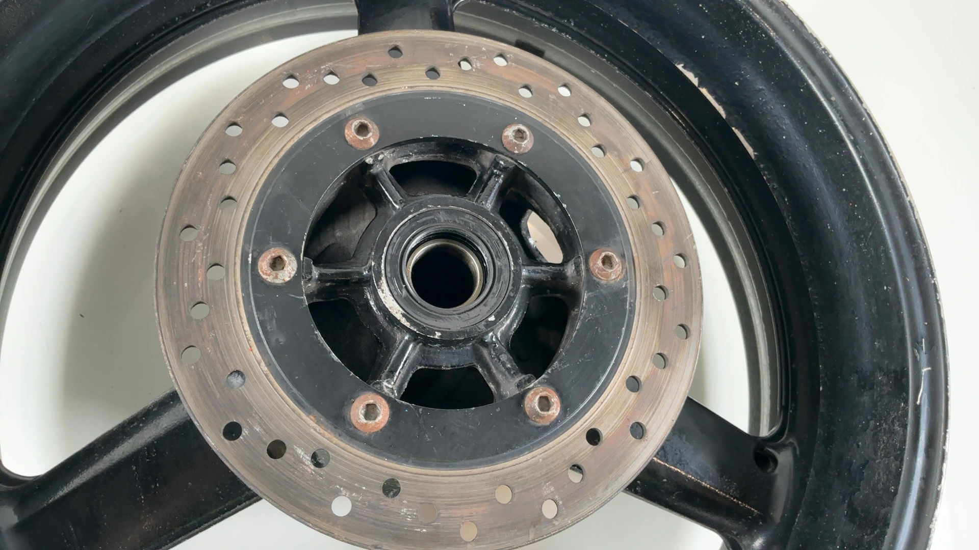 Yamaha YZF R6 YZFR6 600 Rear Wheel Rim 1999-2002 OEM 5EB-25338-00-33 ROH 5EB - Image 11
