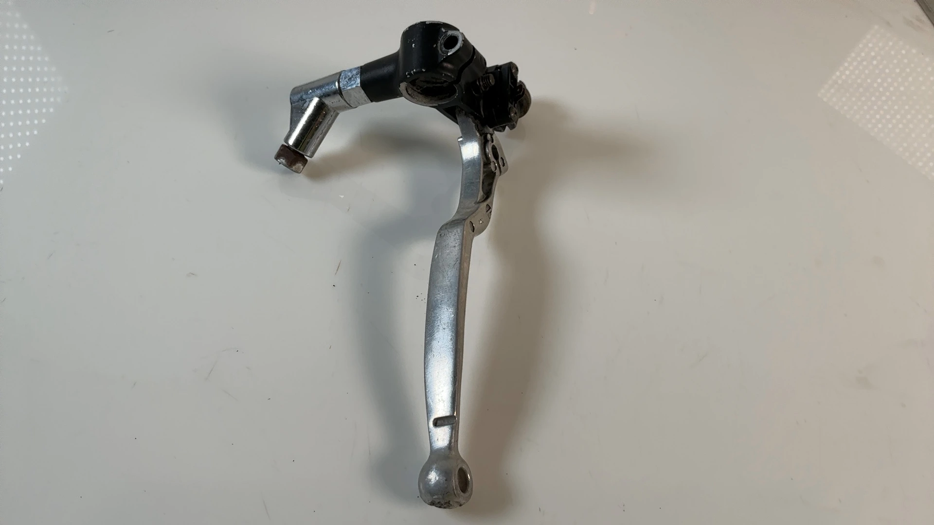 Suzuki Katana GSX750F 750cc Clutch Lever Perch Assembly 1998-01 OEM 57500-26E00 - Image 7