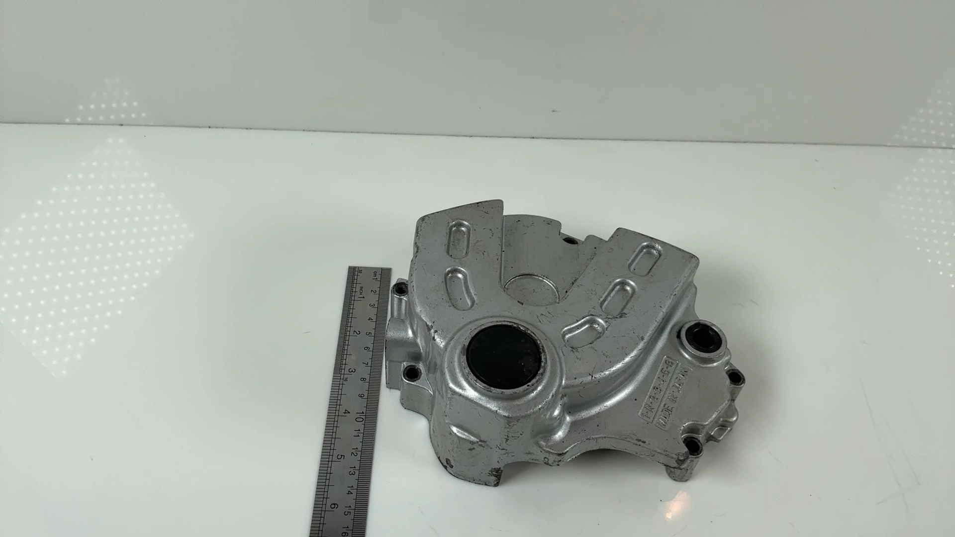 Yamaha FZR600 FZR400 Front Engine Sprocket Cover 1986-1994 OEM 2TK-15411-00-00 - Image 4