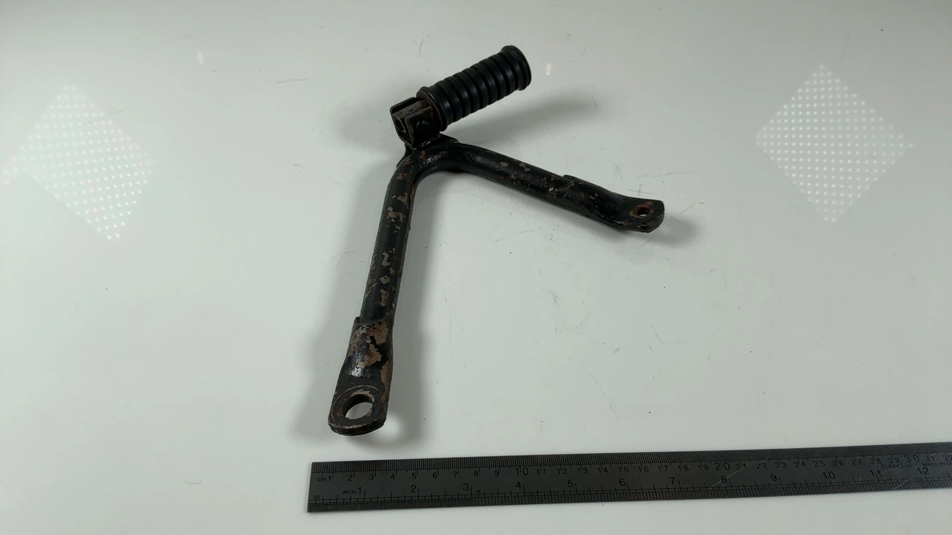 Yamaha RS100 RS 100 Right Rear Footrest Hanger 1974-79 OEM 1Y8-27420-00 - Image 5