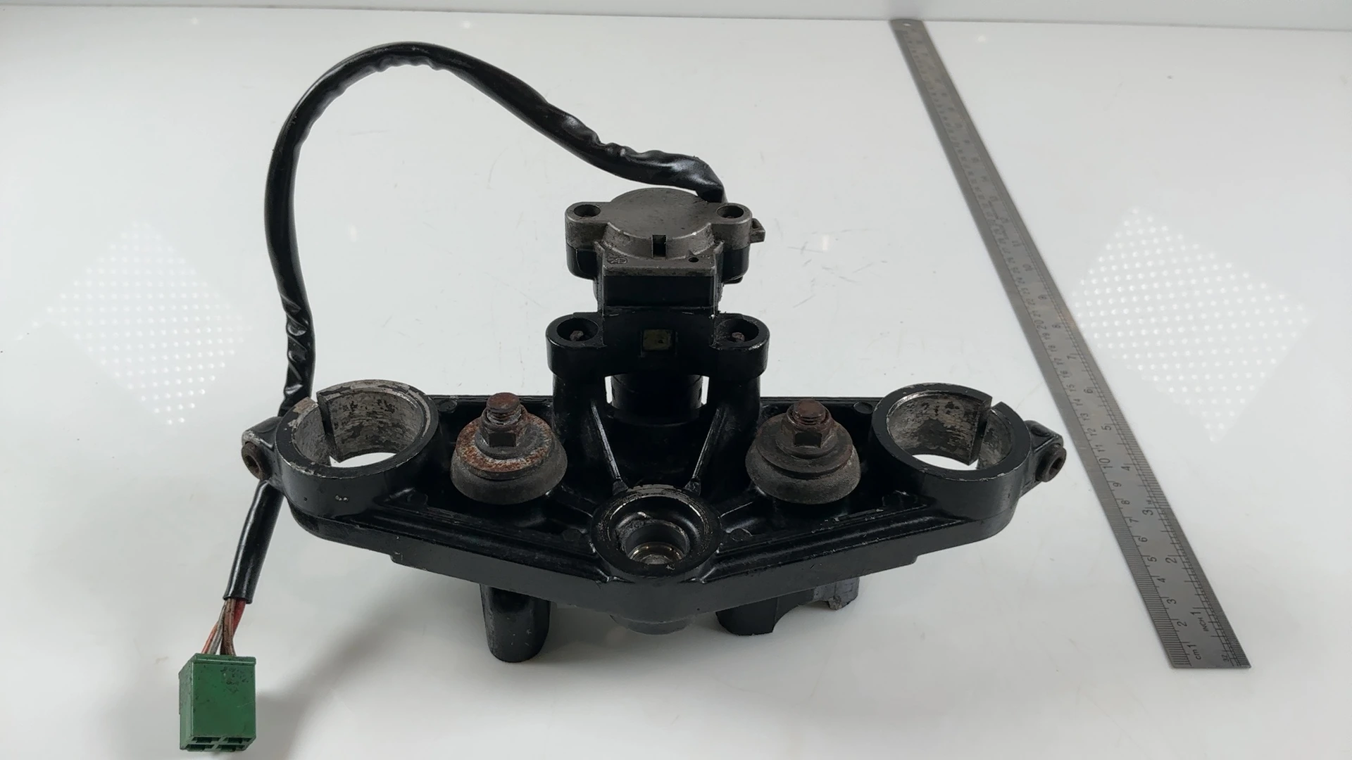 Suzuki GS500E GM51B 500cc Upper Fork Bridge Yoke 1989-2000 OEM 51311-01D00 - Image 3