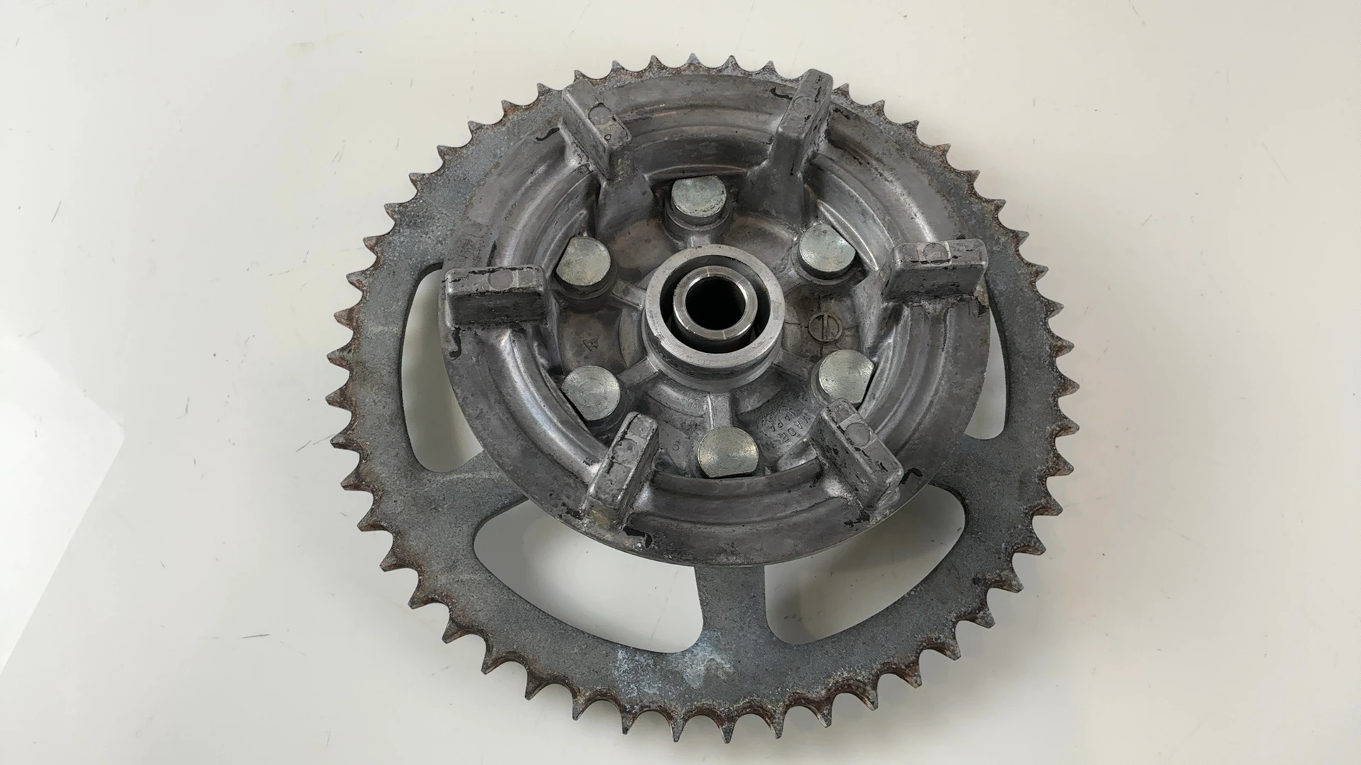 Suzuki Katana GSX1100F 1100 CC Rear Sprocket Carrier Hub 1988-93 OEM 64611-48B00 - Image 3