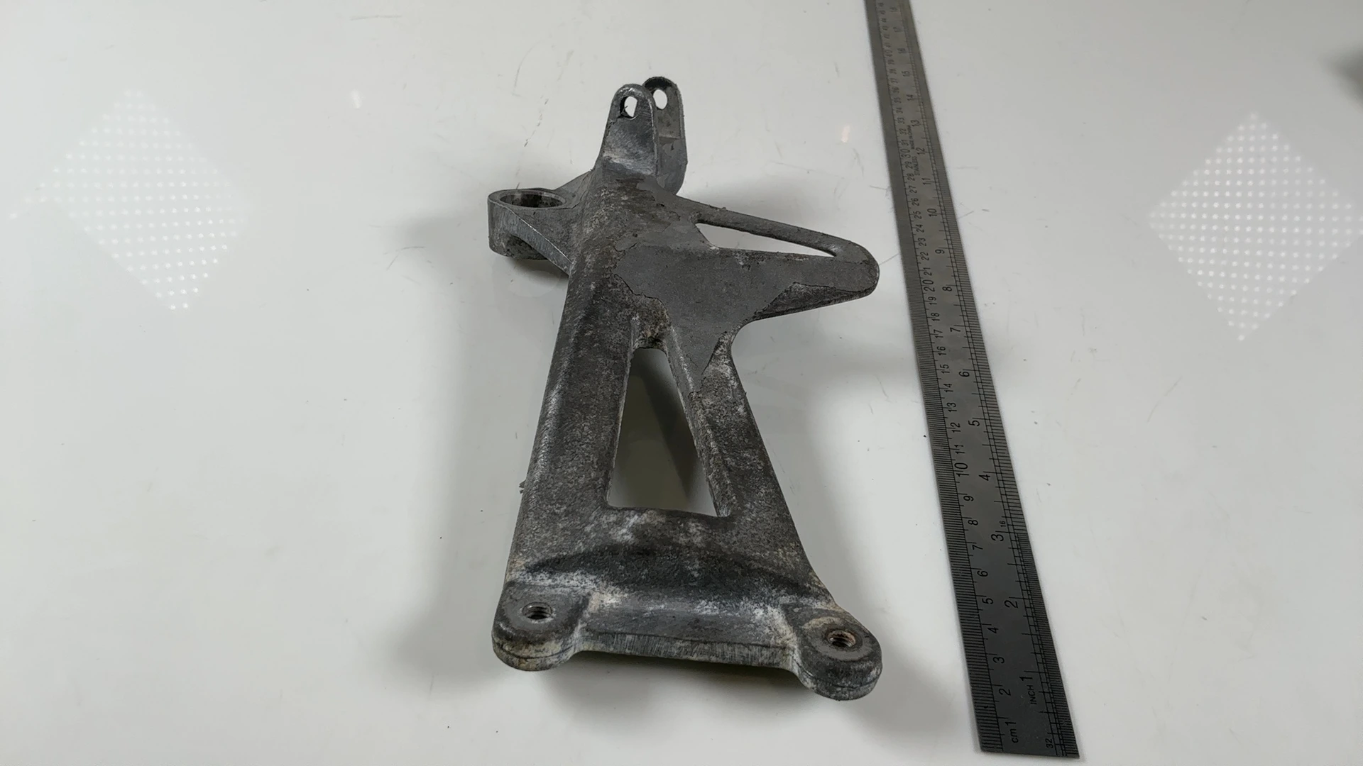 Triumph Sprint ST 955i 955cc Right Rear Footrest Bracket 1999-2004 OEM T2080587 - Image 3