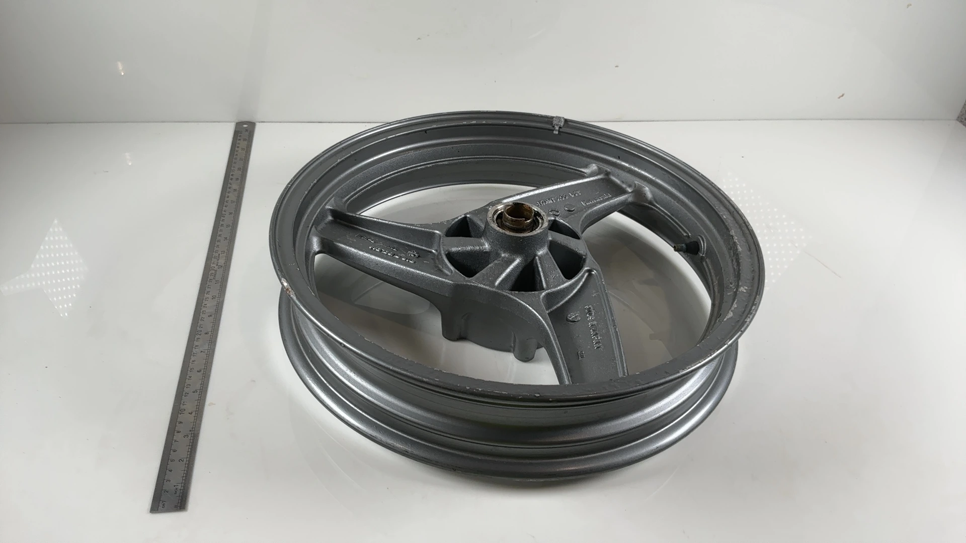 Kawasaki Ninja GPZ500 EX500D 500cc Front Wheel Rim 1994-2009 OEM 41073-1543-R2 - Image 4