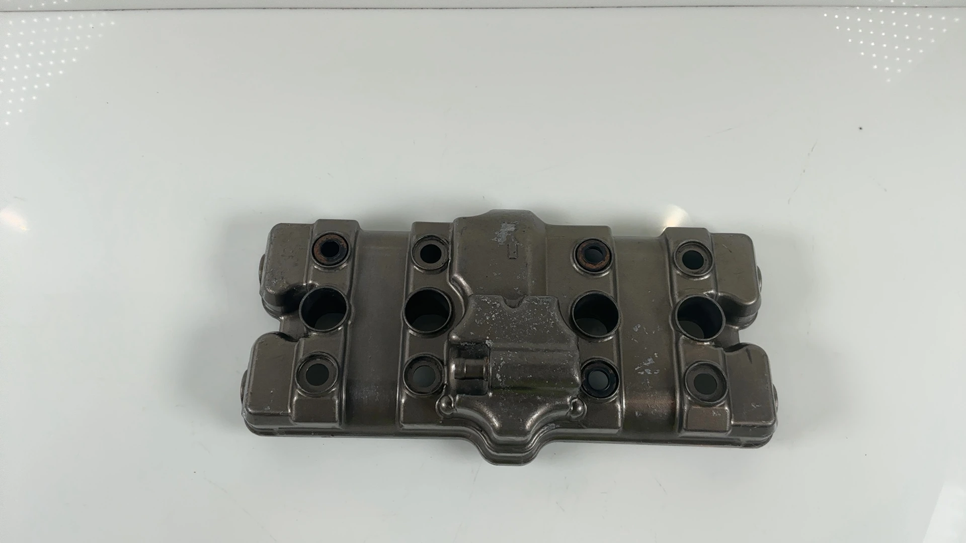 Honda CBR400RR NC23 400cc Valve Cover 1988-1989 OEM 12310-KY2-700 - Image 2