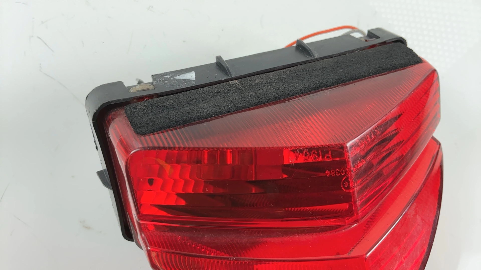 Honda CBR600F4i 600cc Rear Brake Tail Light 2001-2006 OEM 33701-MBW-671 - Image 5