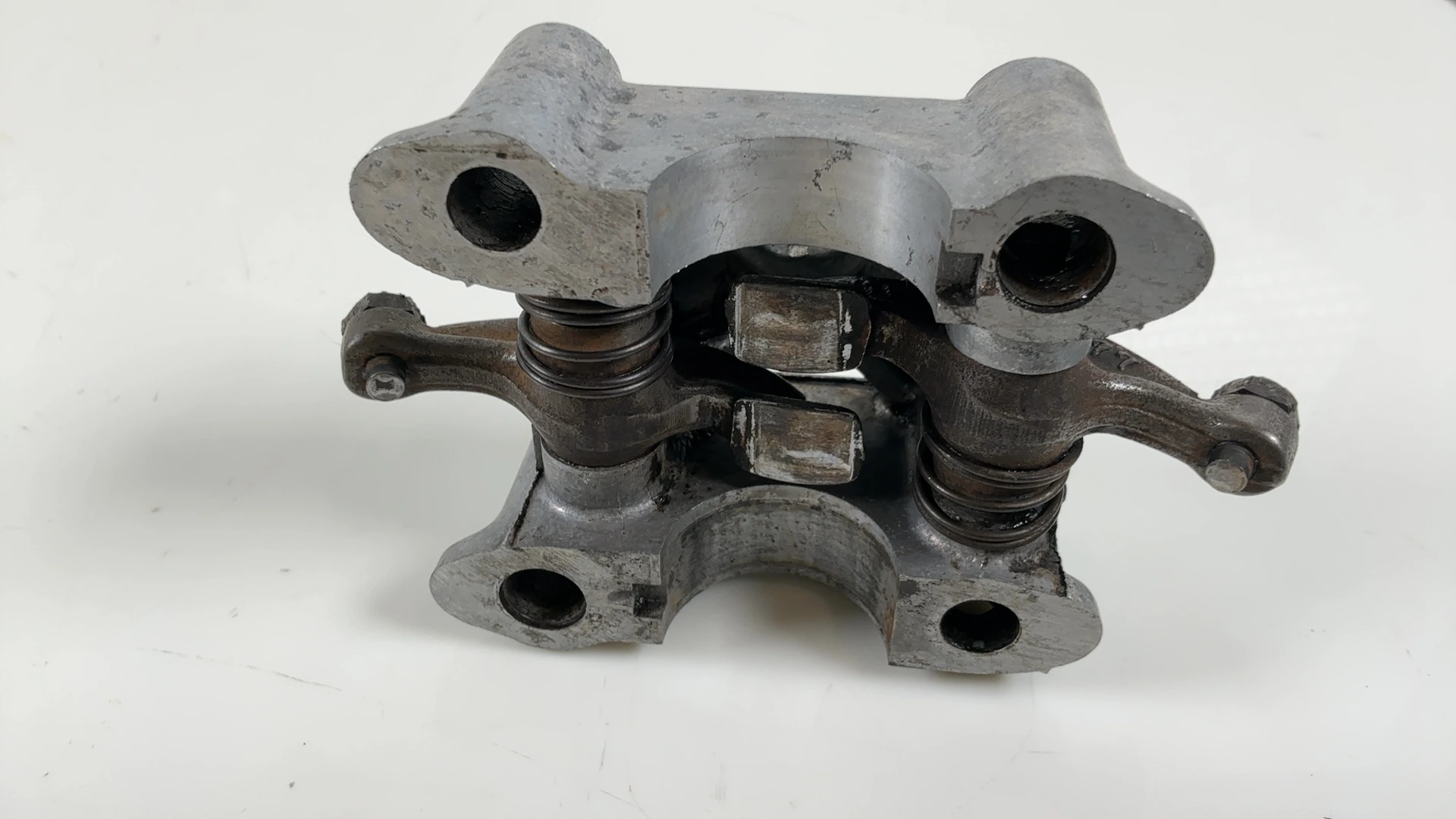 Honda Twinstar CM185 CM185T 185cc Rocker Arm cover 1978 1979 OEM 12231-399-010 - Image 5