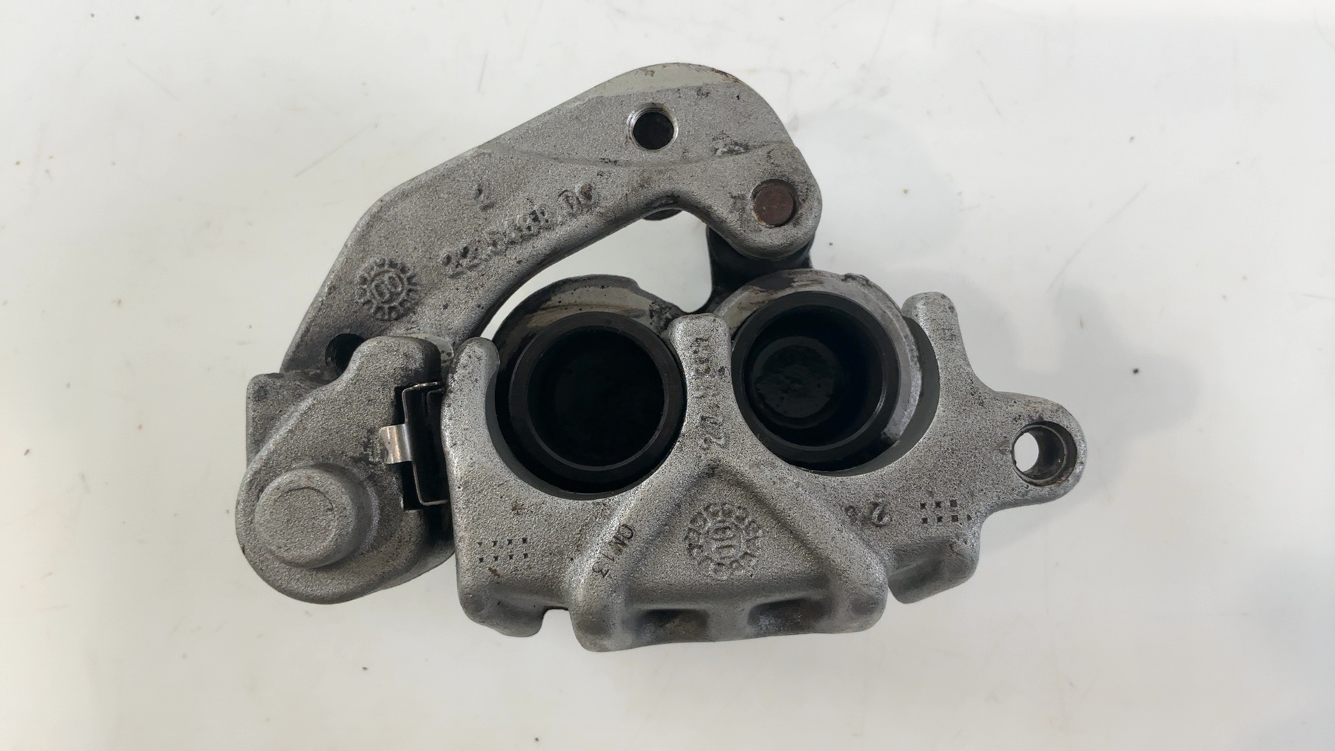 Aprilia Pegaso 650 PF2x28 650cc Front Brake Caliper 1997-2001 OEM AP8113557 - Image 11