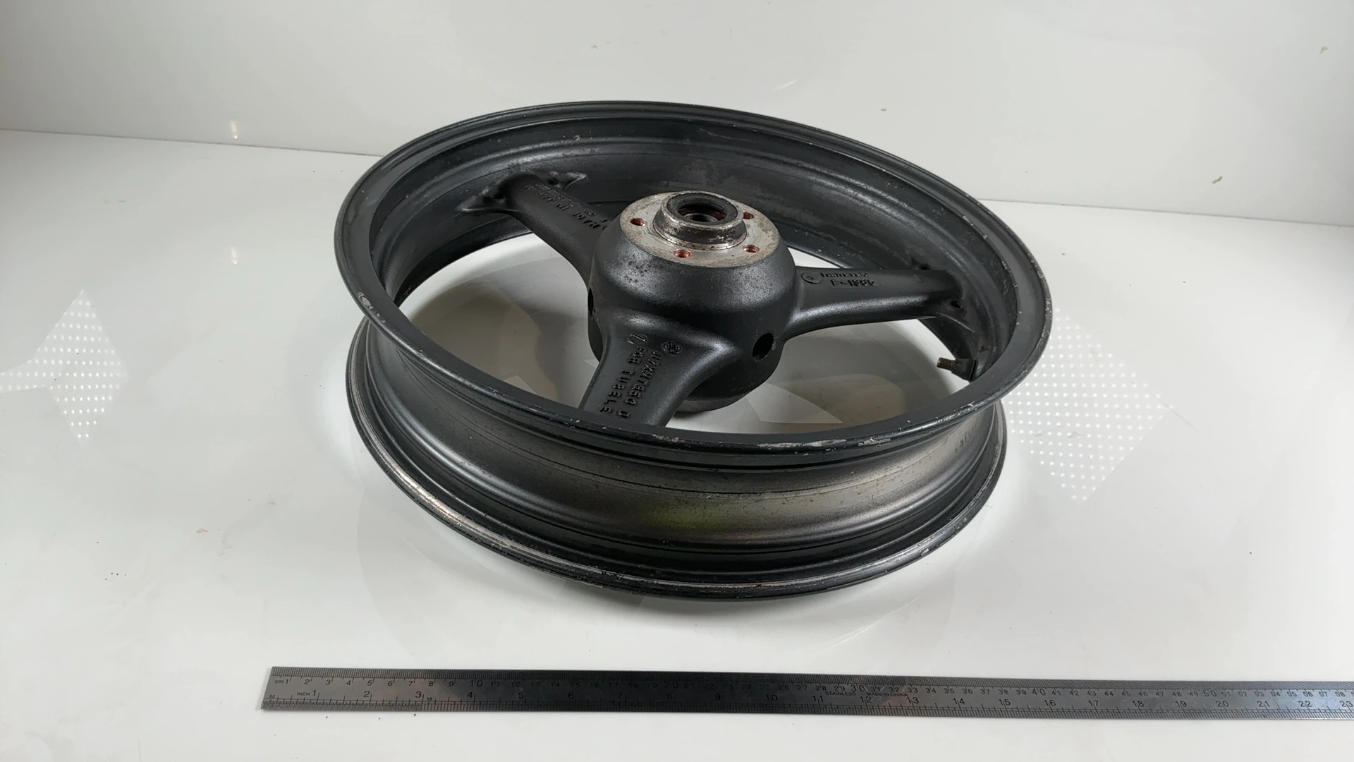 Kawasaki Ninja ZX6R ZX600 600cc Front Wheel Rim 1998-2002 OEM 41073-1633 - Image 5