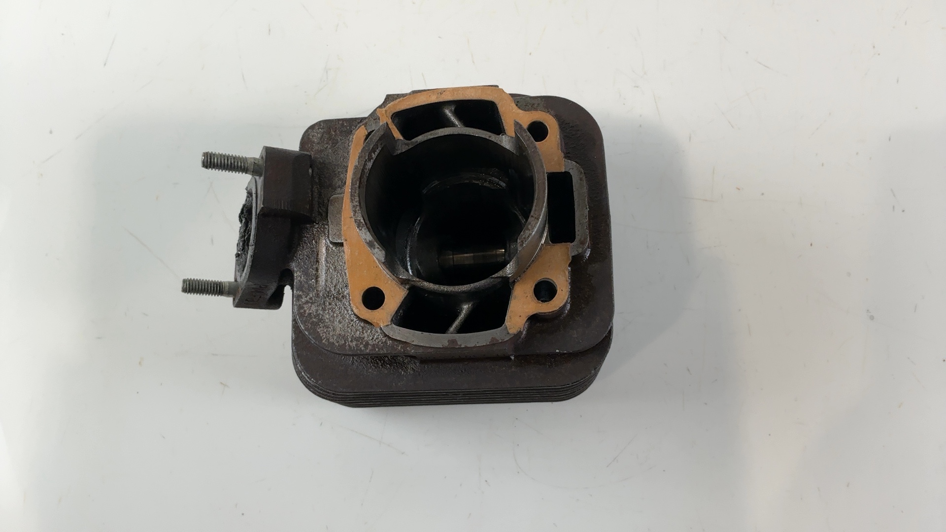 Peugeot Looxor VGAB2ABAA 100cc Cylinder Barrel 2001-2004 OEM 1173917200 - Image 4