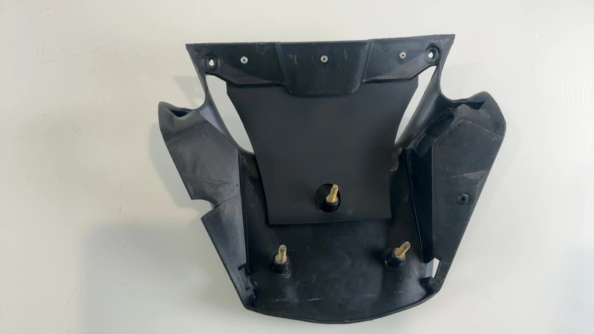 Gilera DNA ZAPC27 50 Rear Centre Fairing Mudguard undertray 2000-2005 OEM 318289 - Image 2