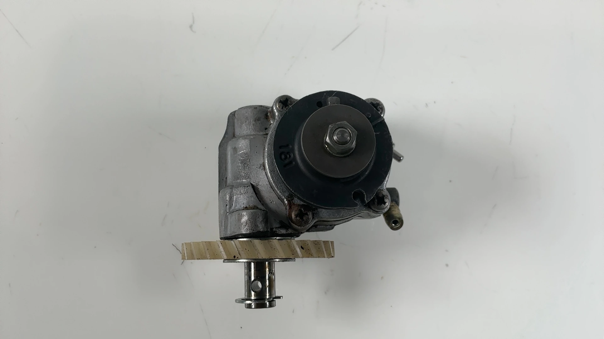 Yamaha DT50 DT80 50cc 80cc Oil Pump 1986-1989 OEM 5R2-13101-00-00
