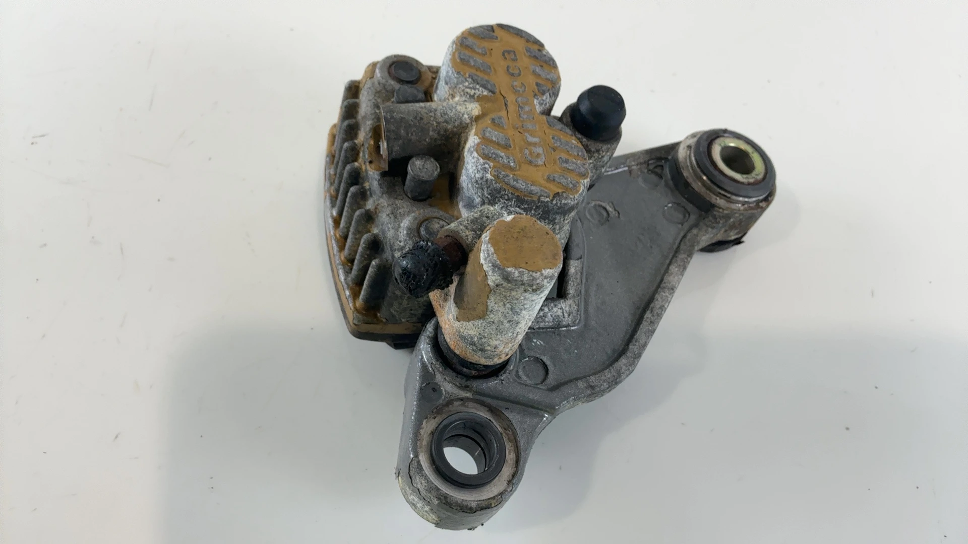 Honda Bali SJ50 50cc Front Brake Caliper 1993-2001 OEM 45100-GAV-701ZA - Image 6
