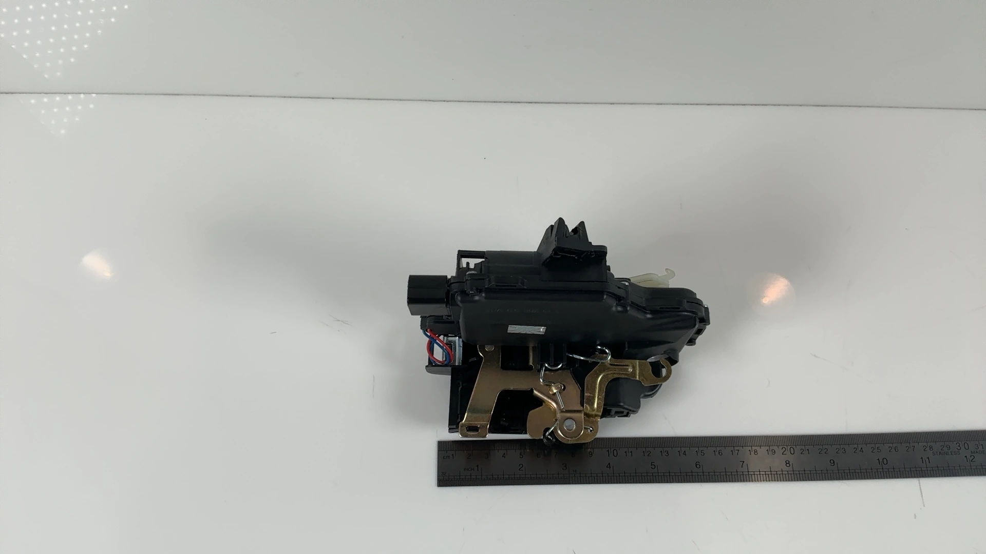 VW Golf MK4 Door Lock Latch Actuator 1997-2003 OEM 3B1837015A - Image 3