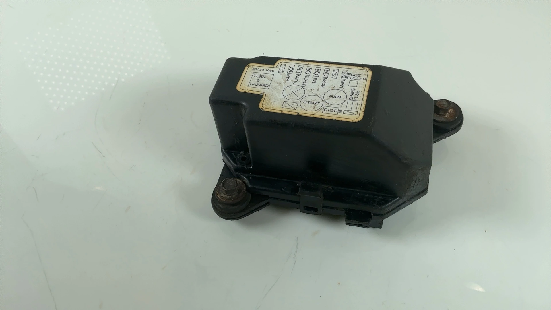 Kawasaki GPZ 750 ZX750A 750cc Relay Fuse Box 1983-1985 OEM 56030-1026 - Image 5